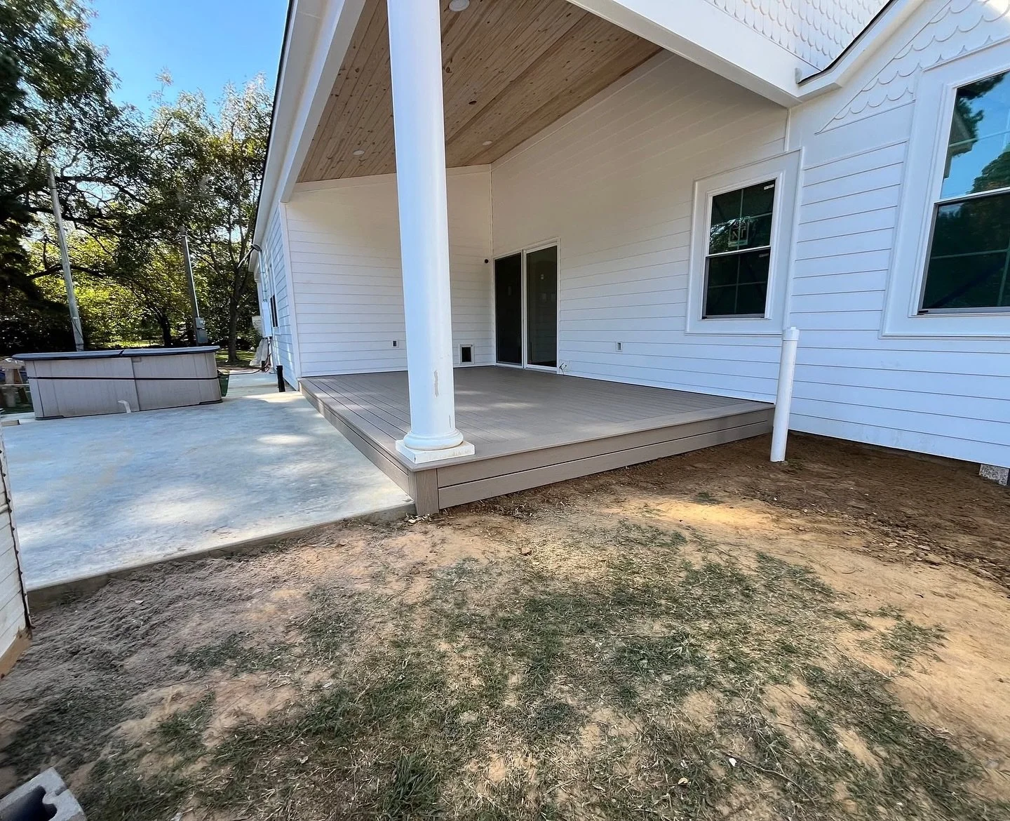 We supplied Trex composite decking for this outdoor project. Durable, low-maintenance, and built to withstand the elements, Trex gives homeowners the perfect blend of style and performance.

Whether you&rsquo;re planning a cozy retreat or an expansiv
