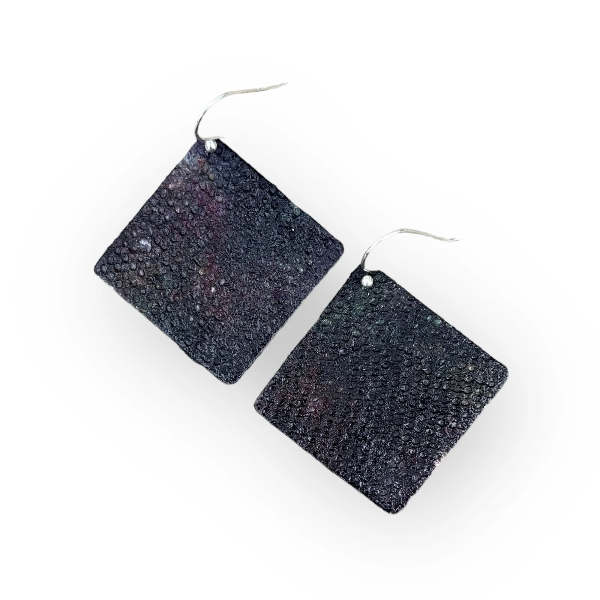 E974EF36-03C5-420F-9AA0-20BC87EA0885