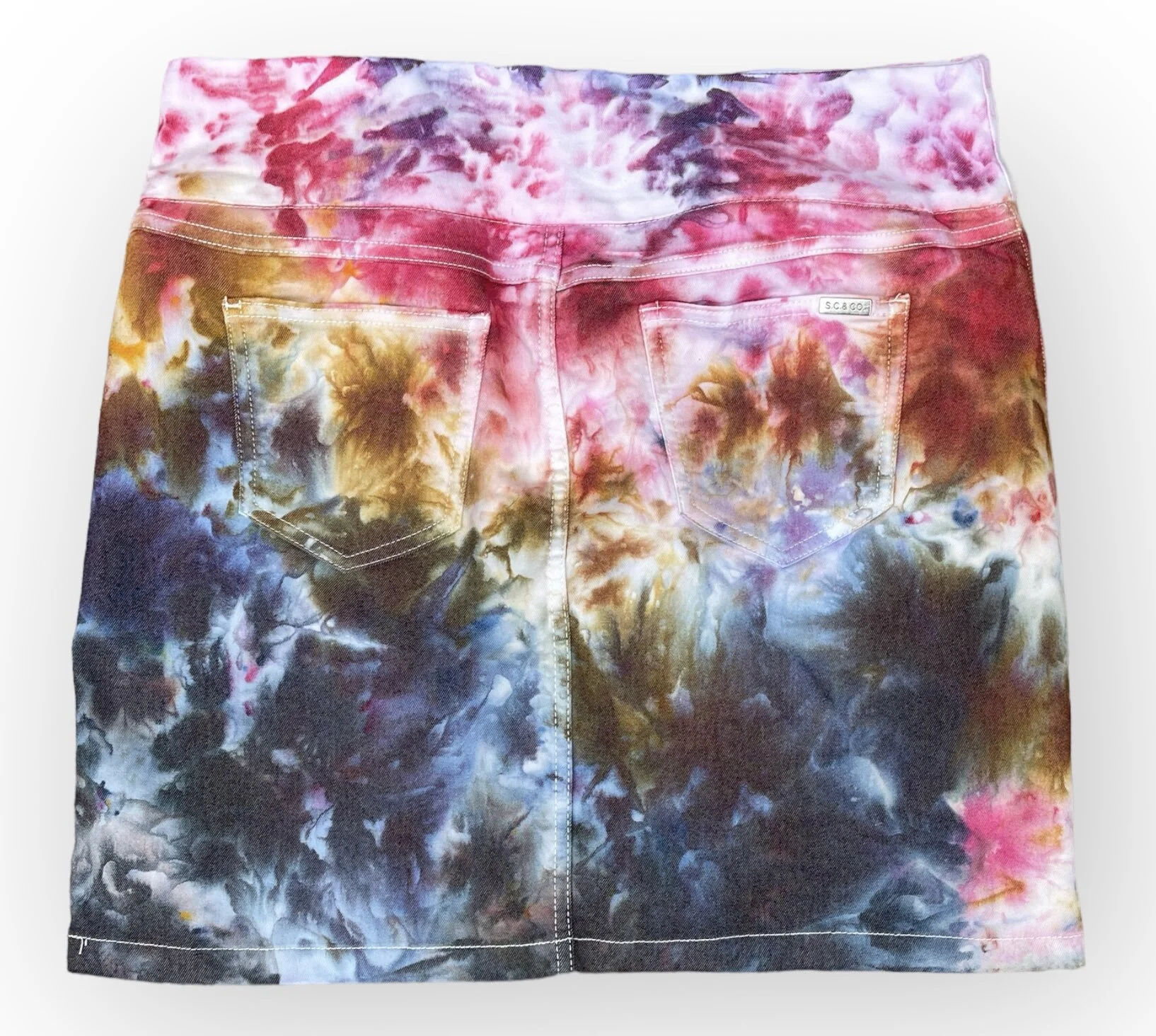 4EB8D649-9E34-46F7-8A86-BDABED4B78C4