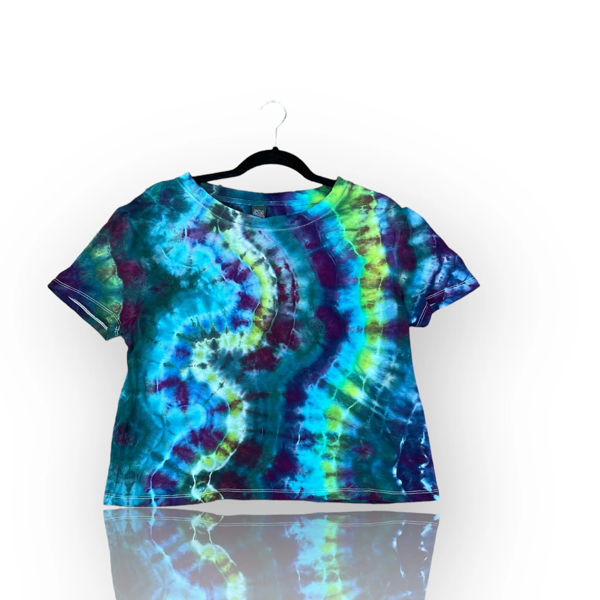 Women’s Geode Tie Dye Short Sleeve Relaxed Fit T- Shirt, Medium