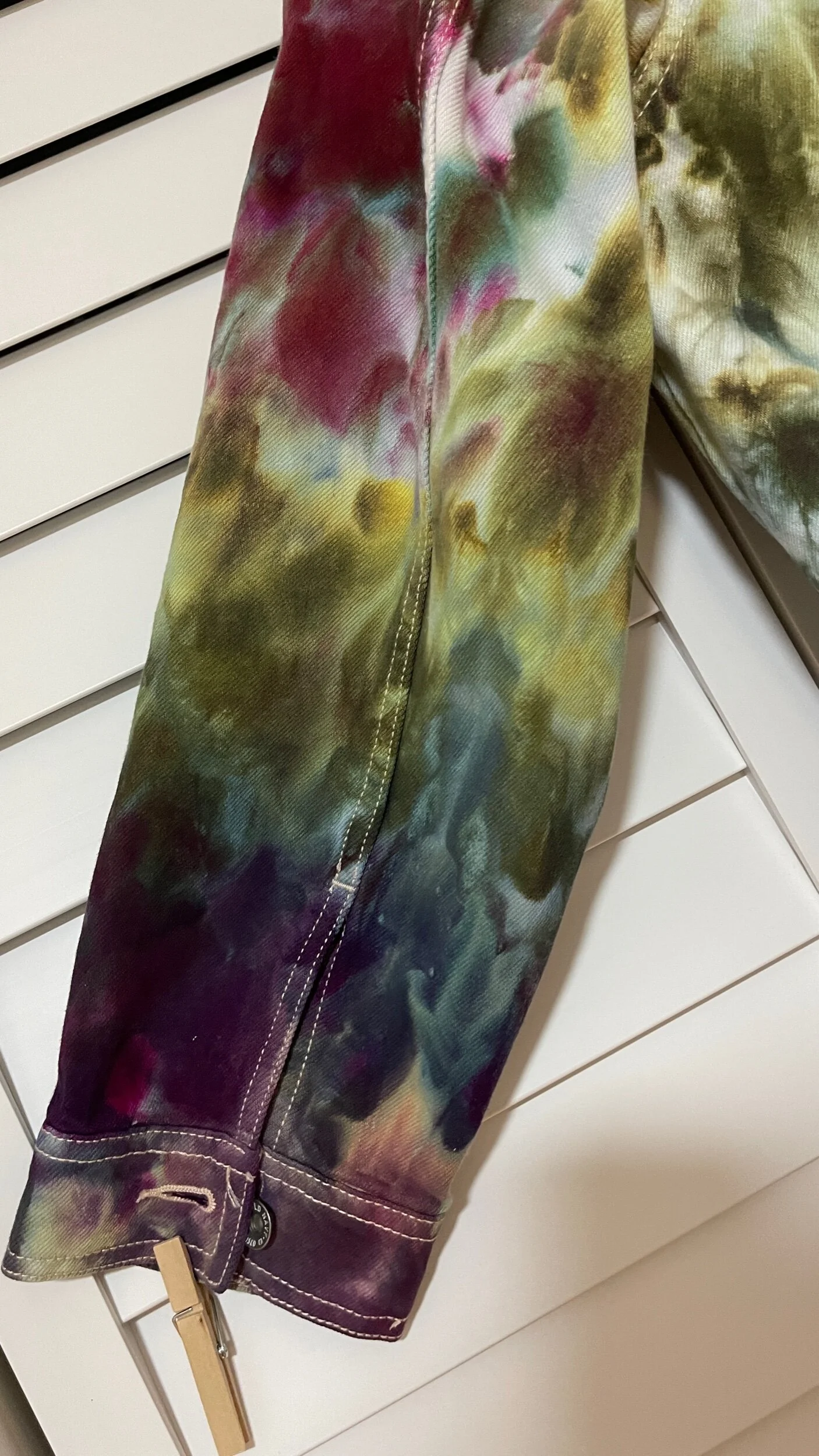 B06D56E4-FF4F-4A99-887B-F85ADB9BE074