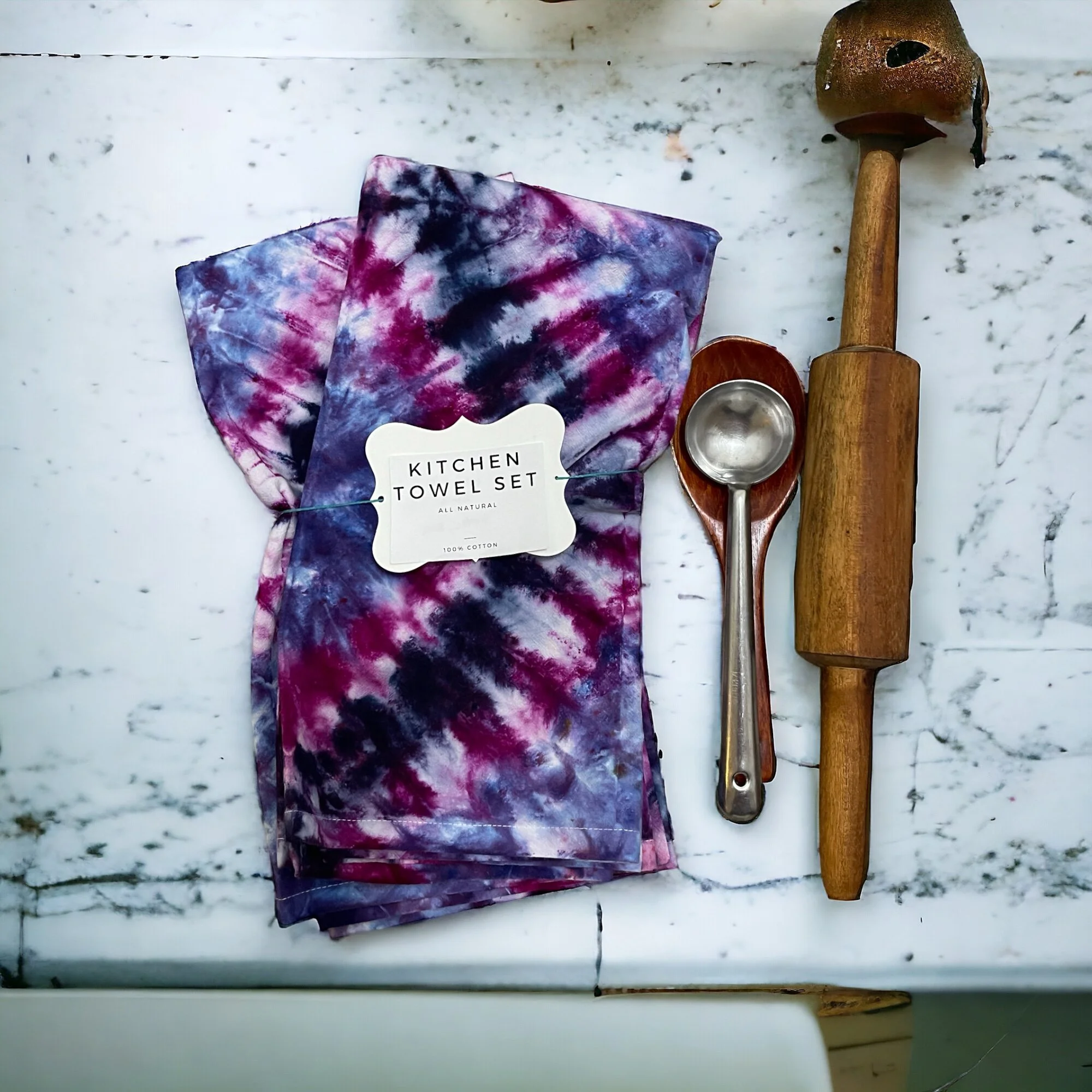 Kitchen Towel Set/ Bar Towels - Purple Fan