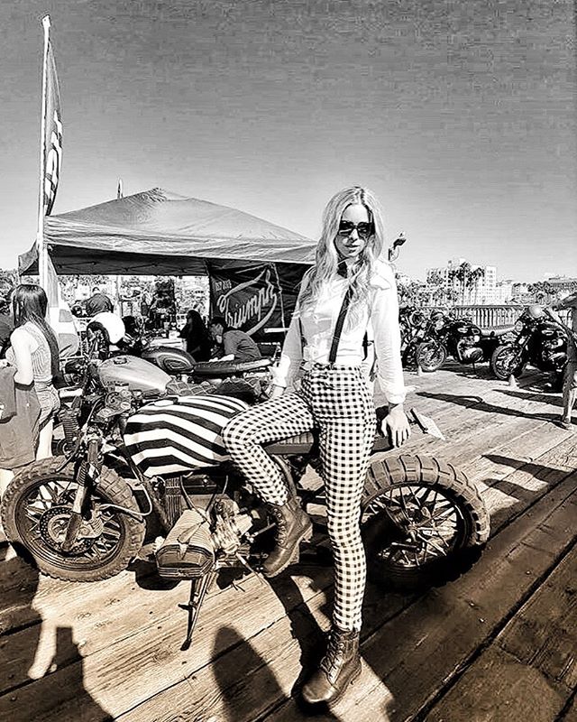 Thank you @gentlemansride for an amazing event. ✨🏍
And thank you @theflyingdutchmanco for letting me rest on your &lsquo;StripebikeV3.0&rsquo; for a sec. 🏁
.
.
.
.
.
.
.
.
#movember #gentlemansride #gentlewoman #dgrla2019 #dgr2019 #dgr #ridewithsty