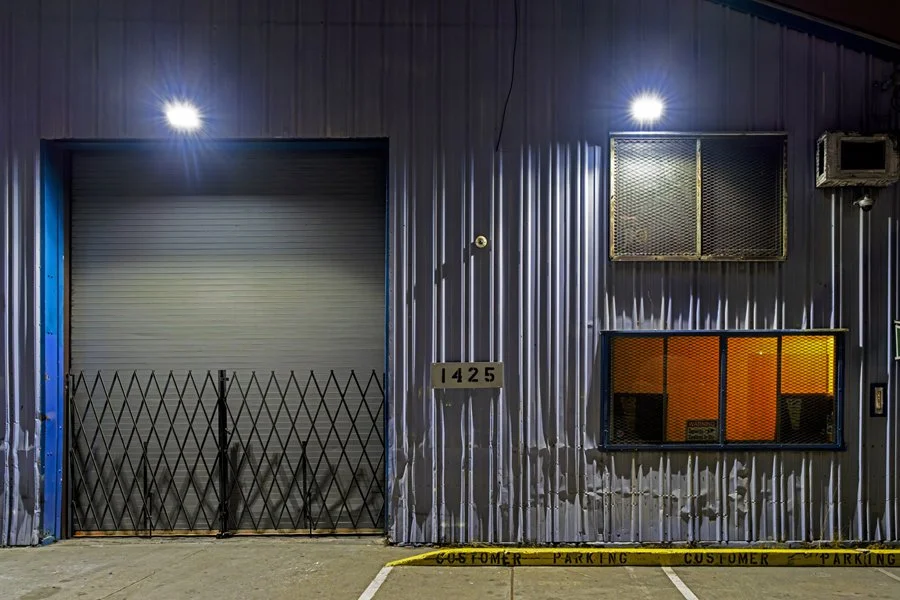 OrangeWindow1_Bayshore_DSC2061_91025 resize 900.jpg