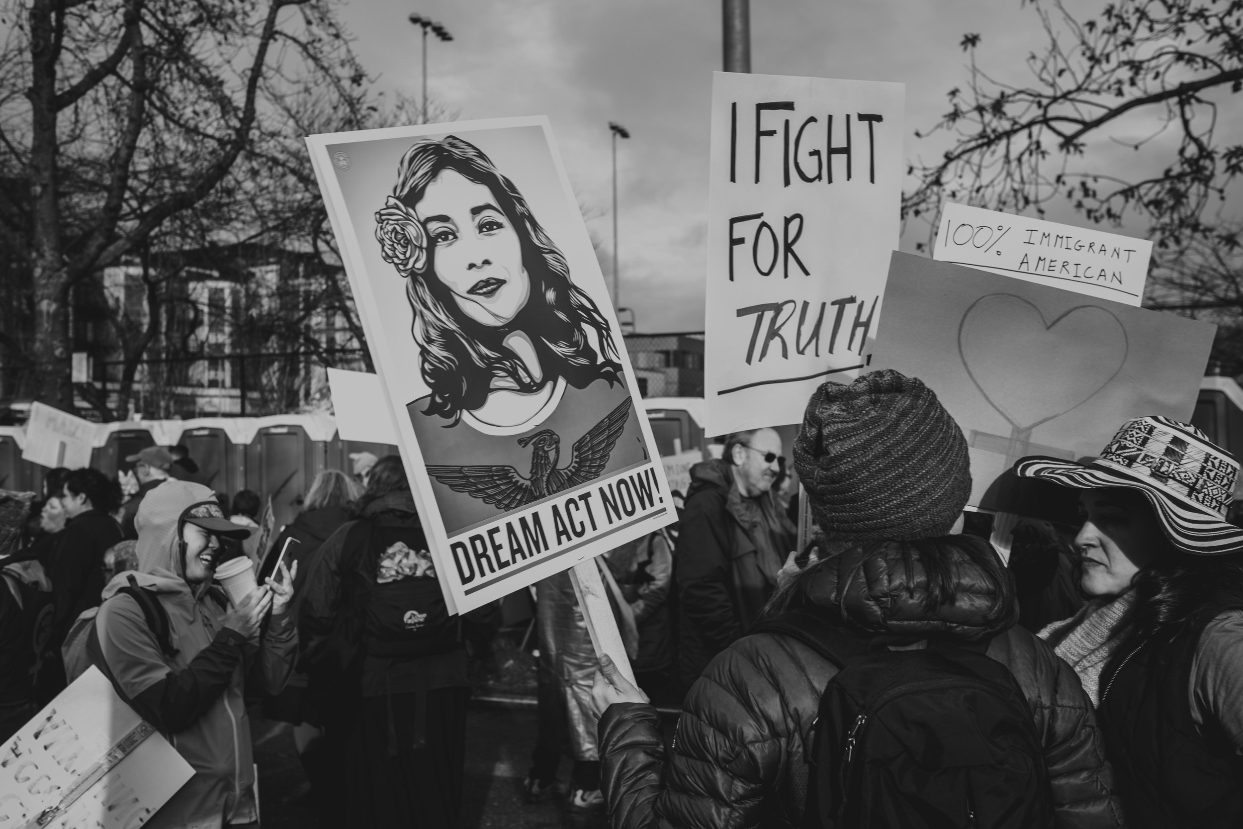 20180120_VanessaPatJack2_180120_WomensmarchSEA18.jpg