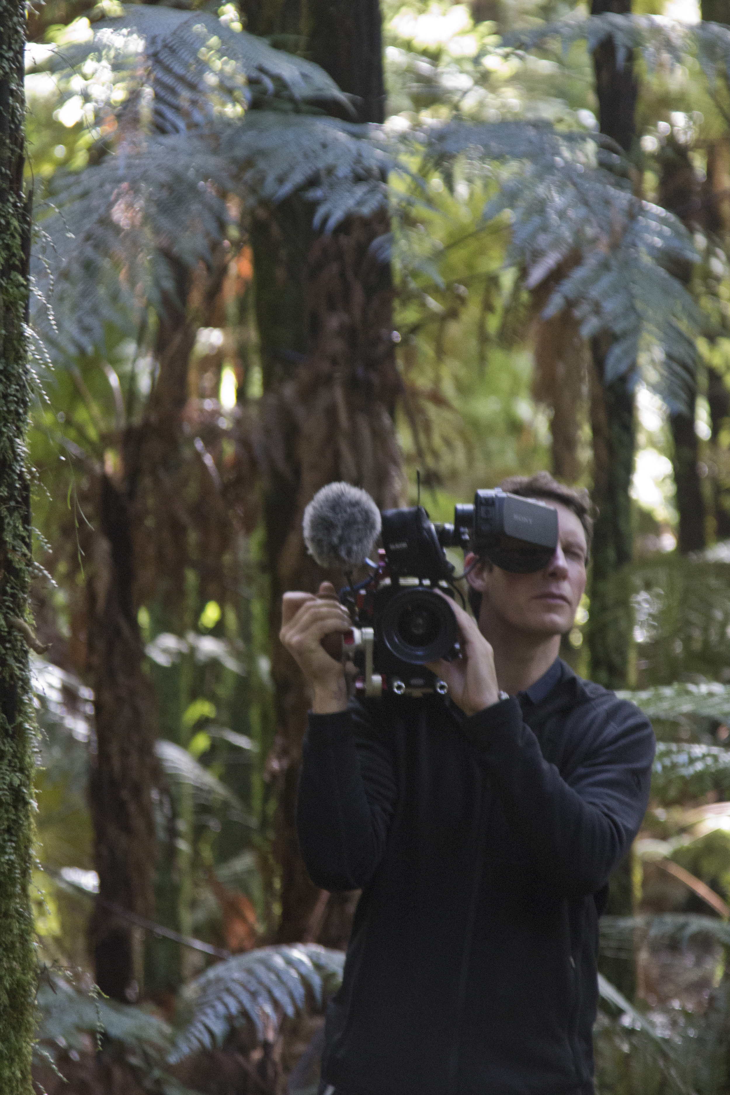 WildSurvivor_EP02_Production_003.jpg