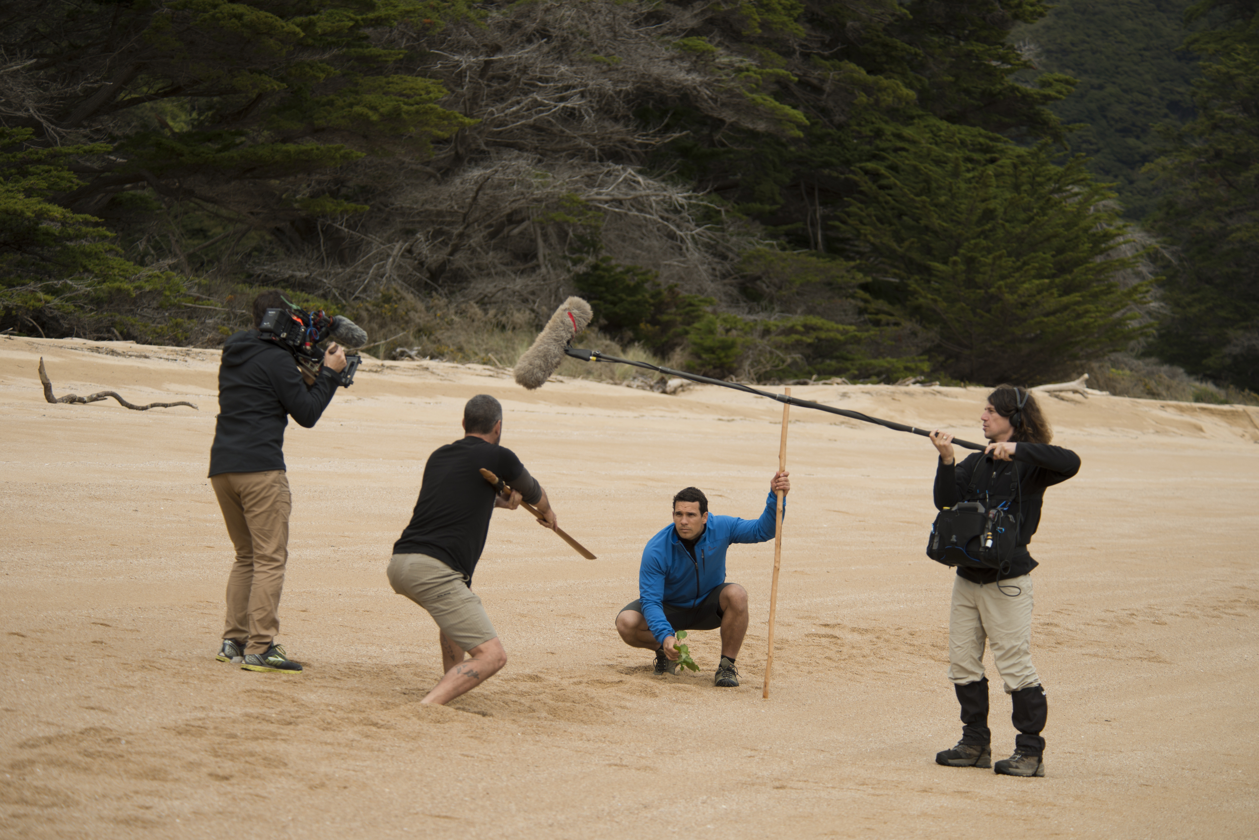 WildSurvivor_EP03_Production_010.jpg