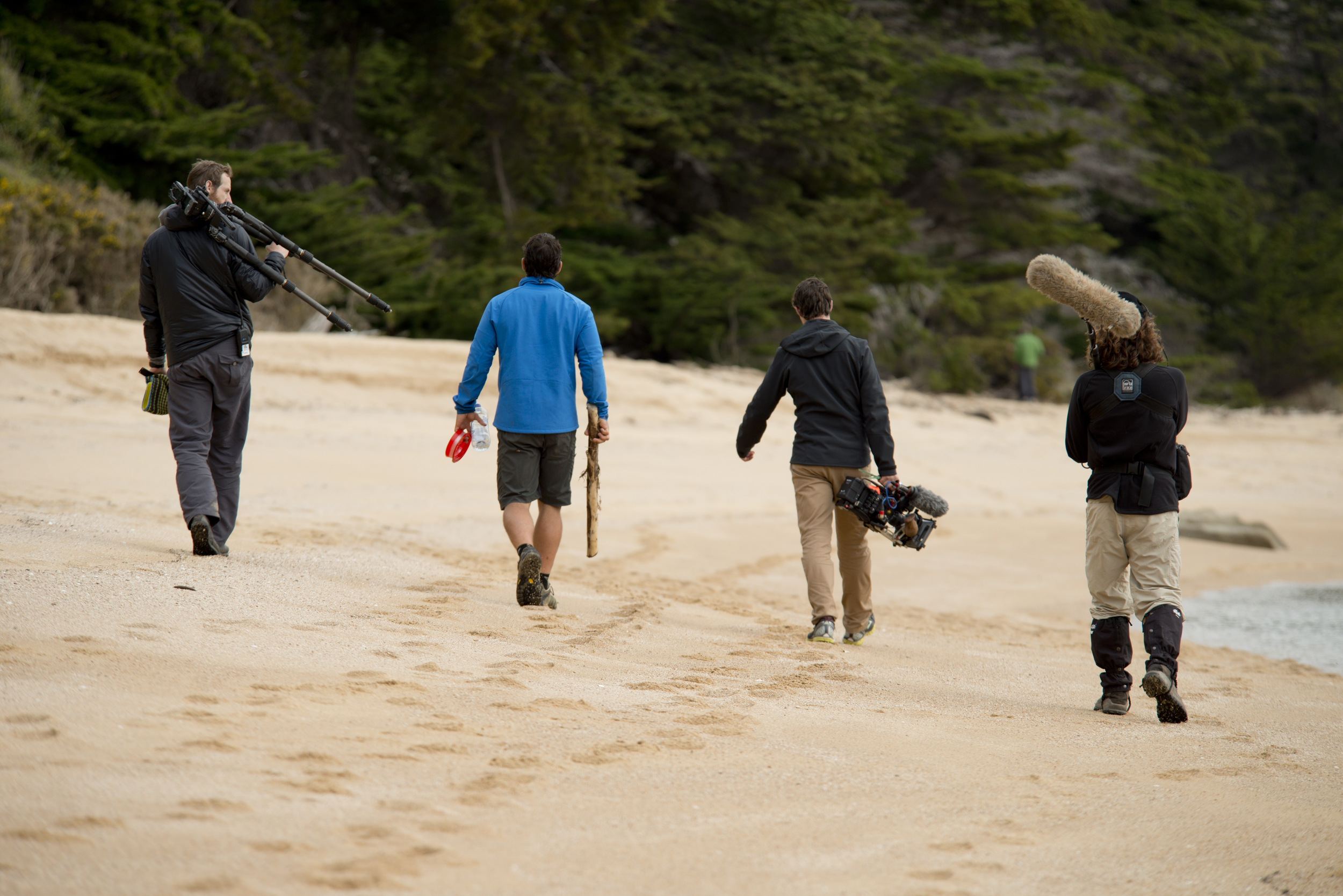 WildSurvivor_EP03_Production_019.jpg