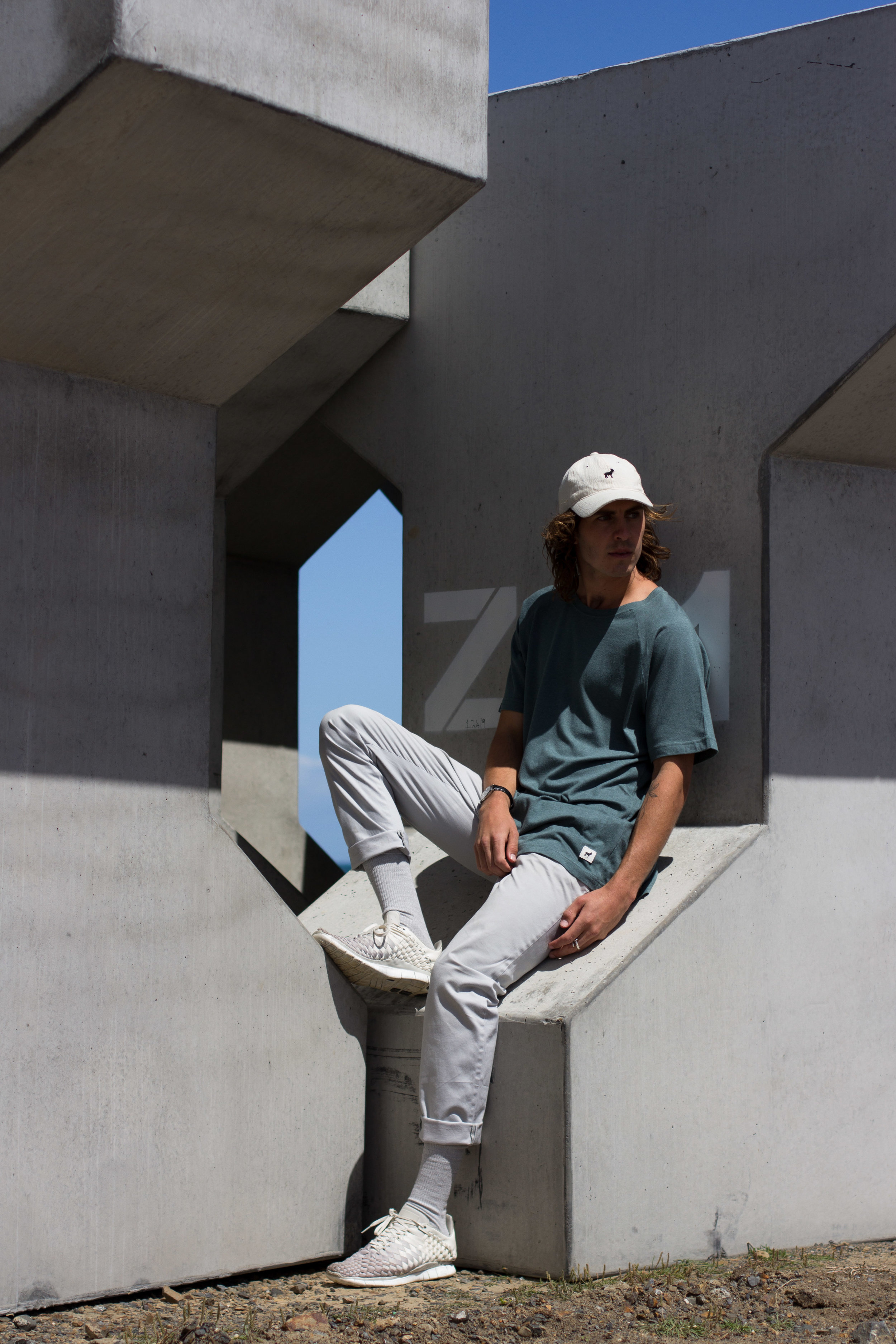 Duffle&Co_FEB-17_Lifestyle_Hats_Tees_backpacks_LARGE_for_web-13.jpg