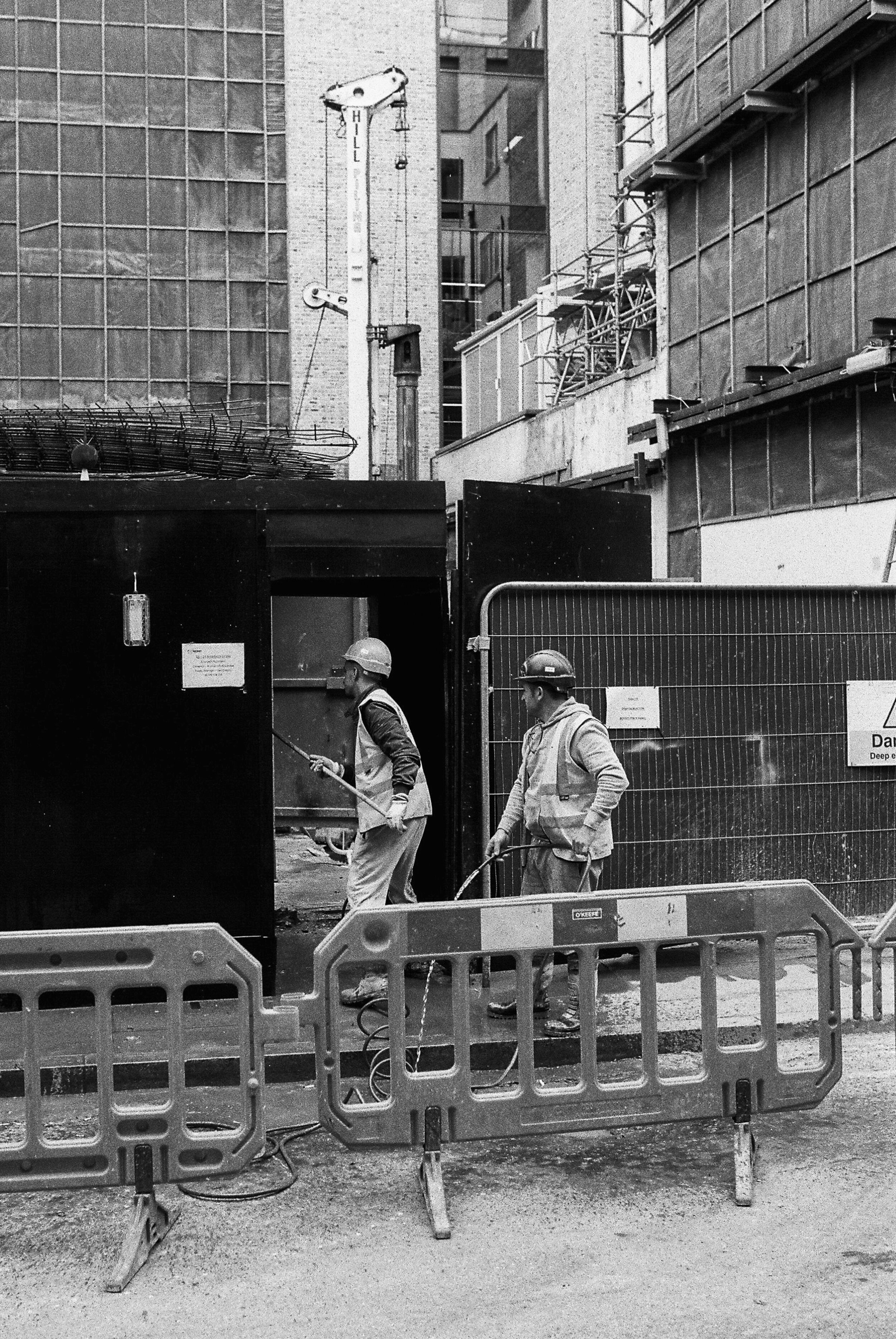 LND_BW-2.jpg