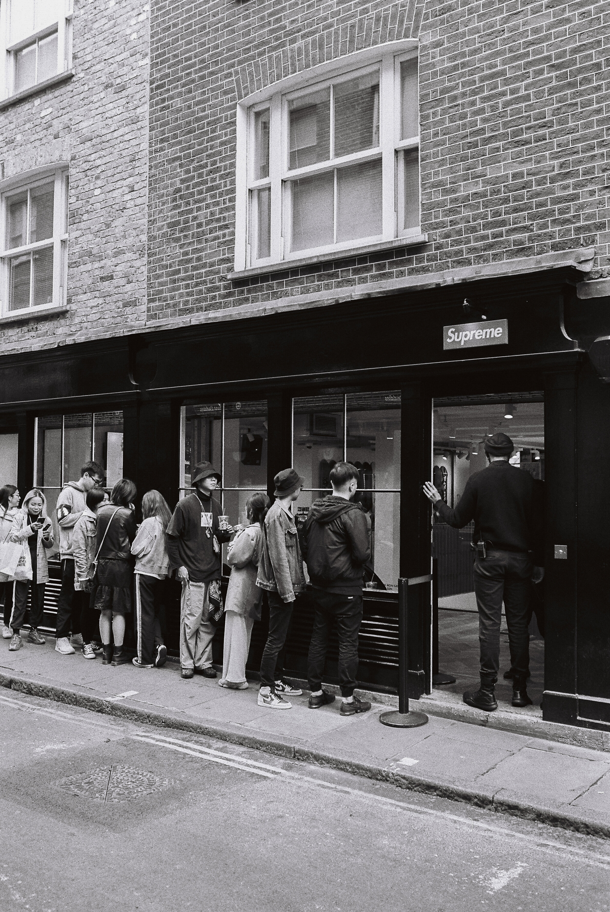 LND_BW-5.jpg