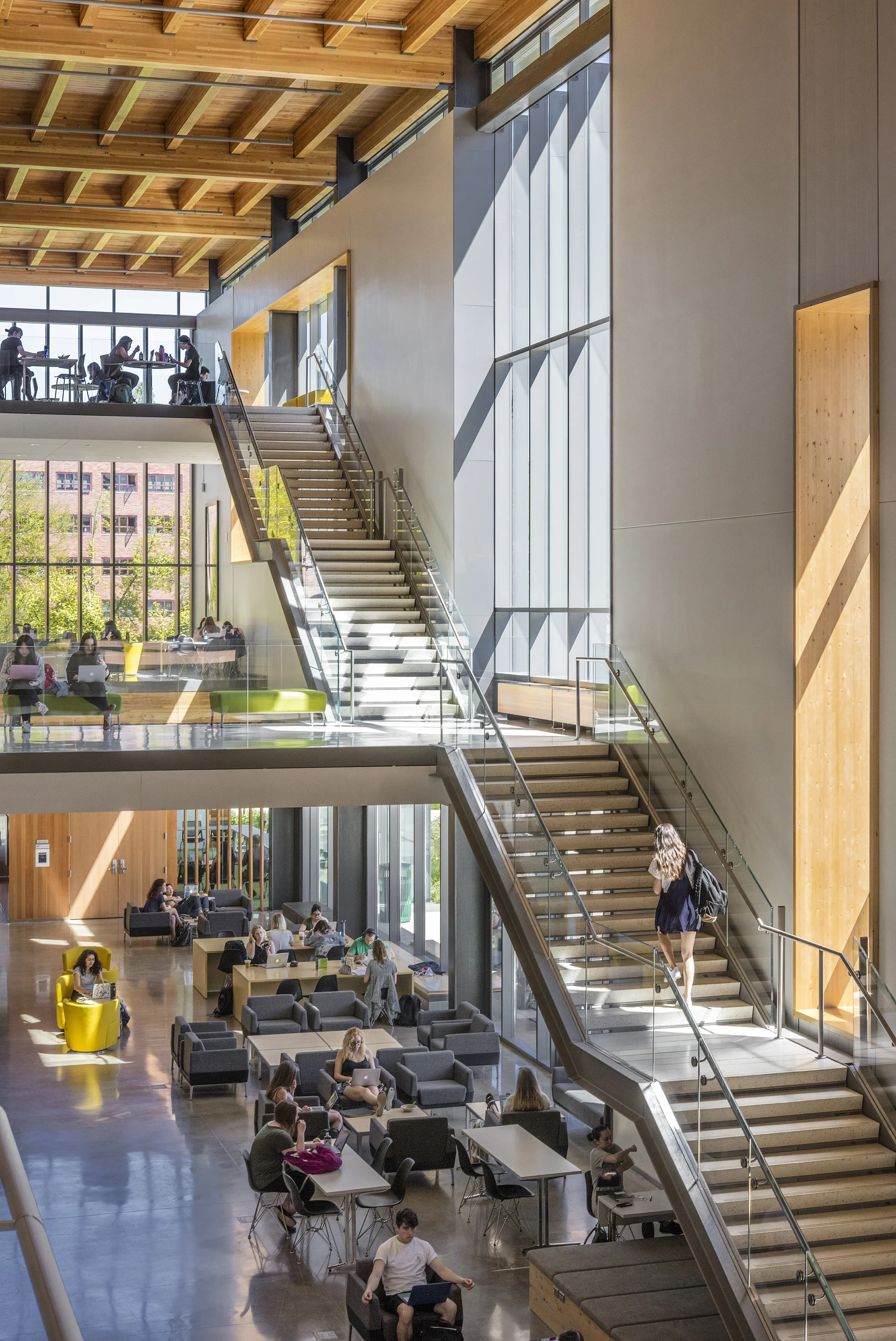 Erb Memorial Union at U of O SERA