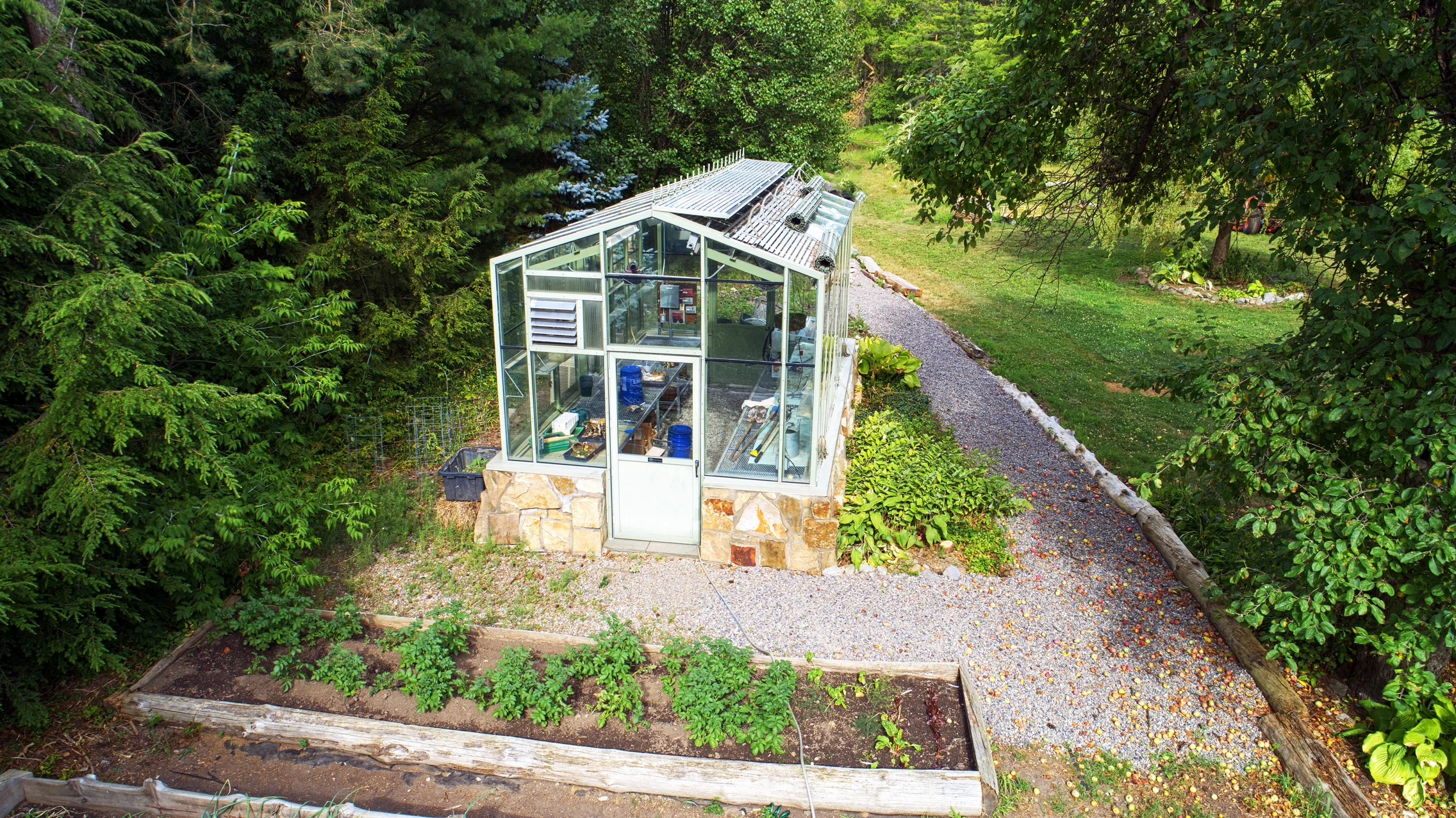 greenhouse hdr.jpg