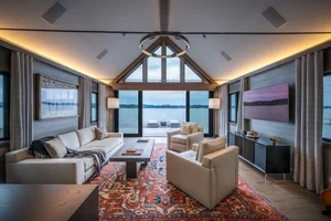 Waterfront Luxury Estate thumbnail 39