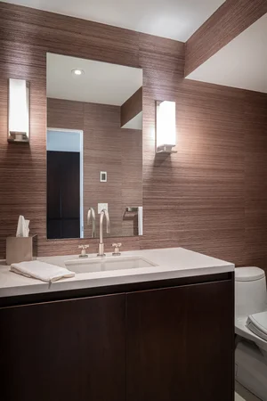 Waterfront Luxury Estate thumbnail 24