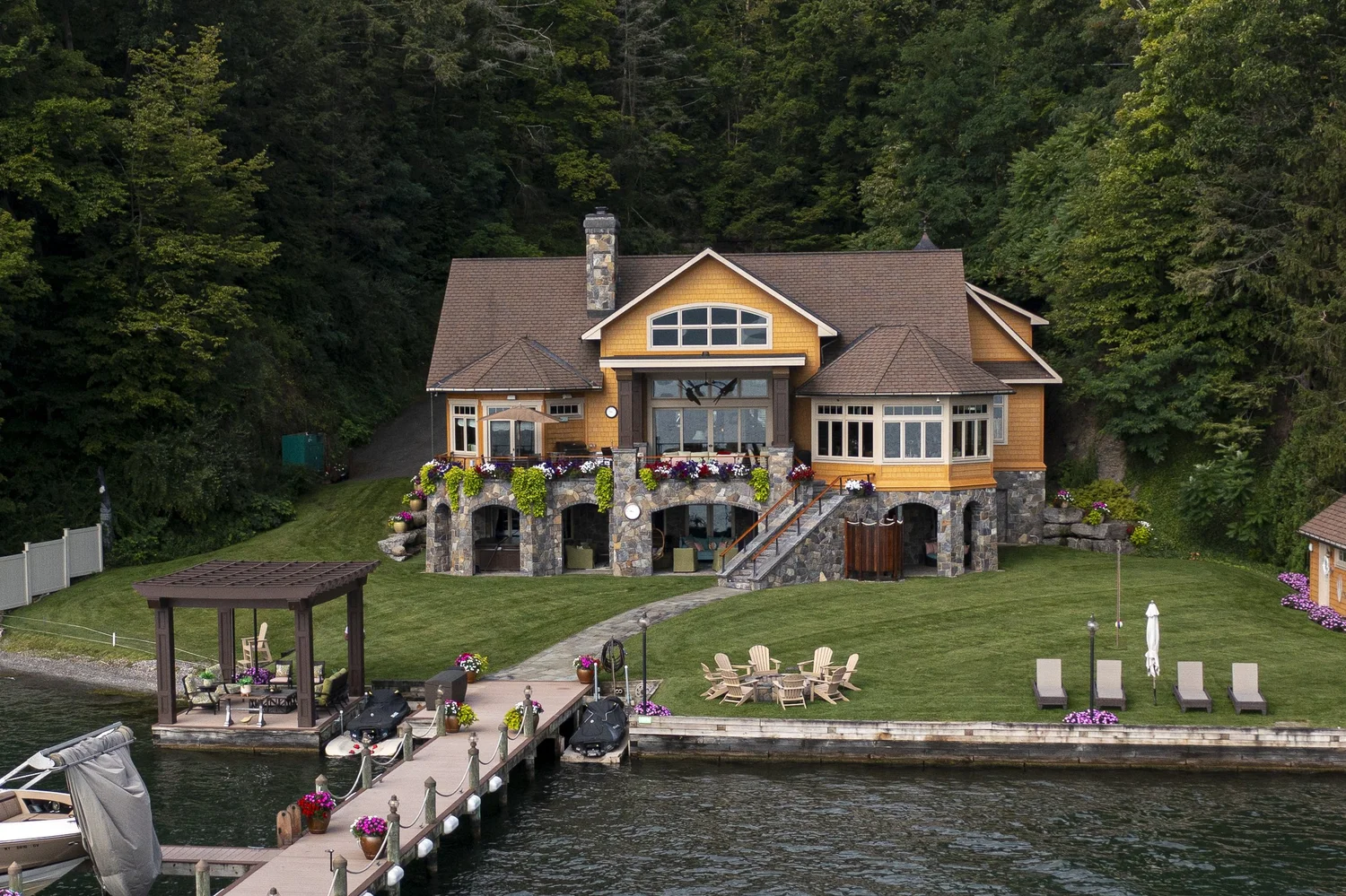 The Jewel Of Cayuga Lake — photograph 10