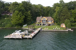 The Jewel Of Cayuga Lake thumbnail 7