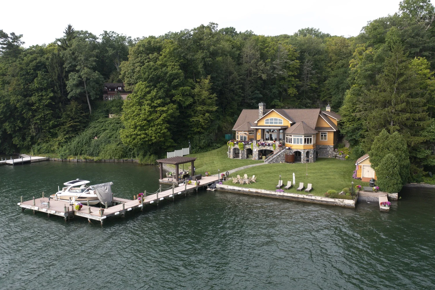 The Jewel Of Cayuga Lake — photograph 8