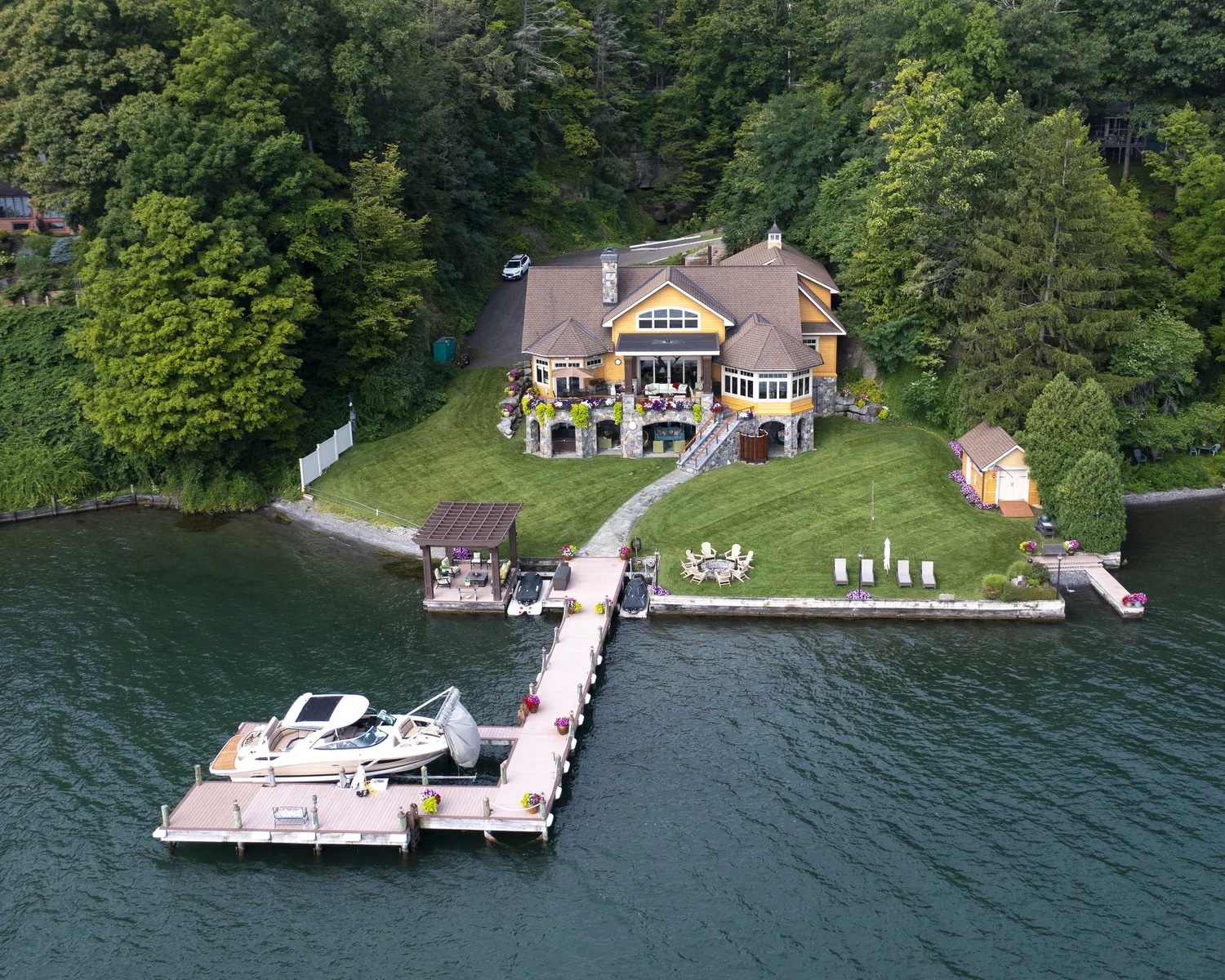 The Jewel Of Cayuga Lake — photograph 11