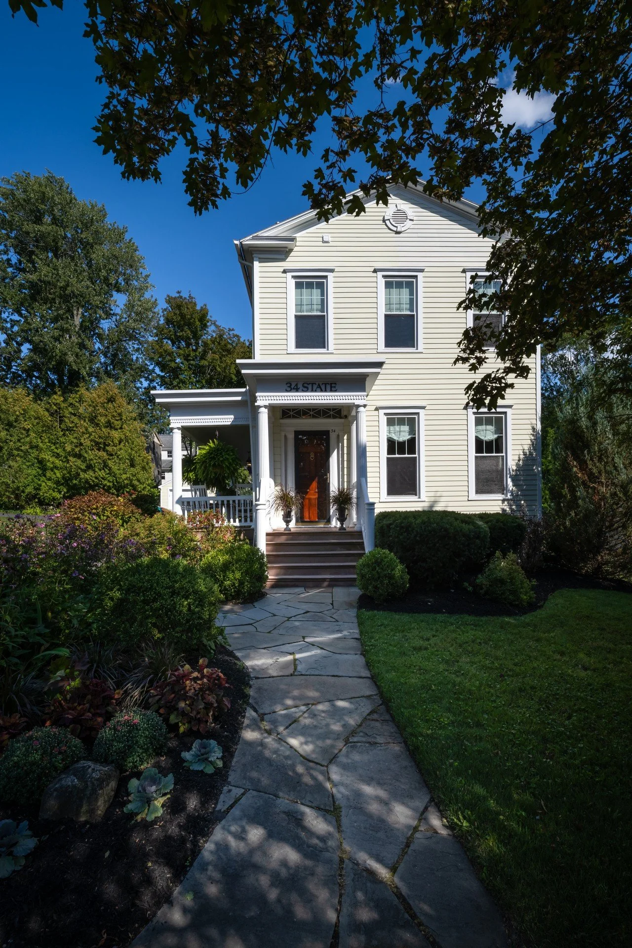 076 34 State Street, Skaneateles, NY.jpg