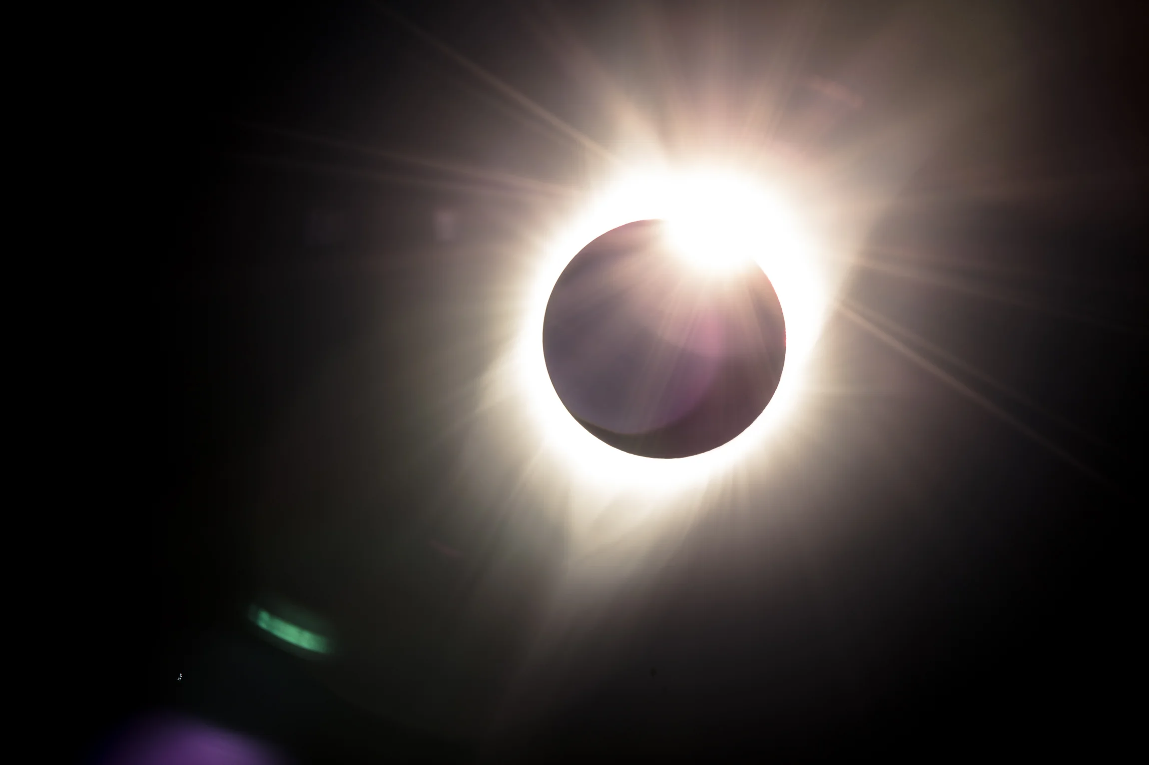 AAAA4622eclipse-2.jpg