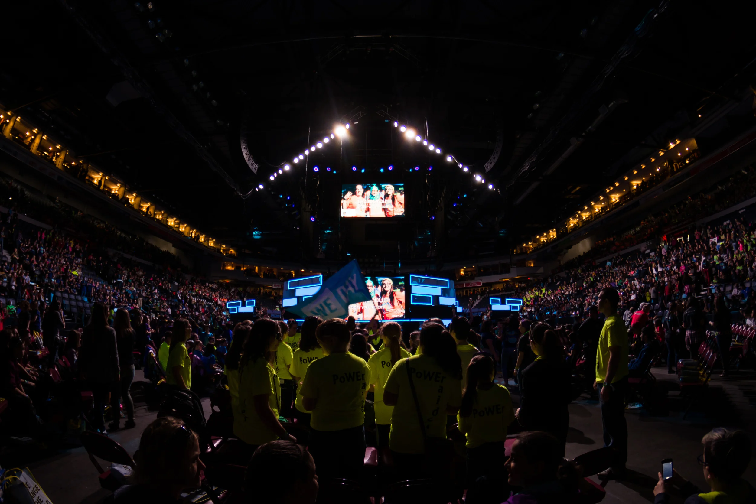CHILLINWITHBERNIE_WDATL_STAGE-7.jpg