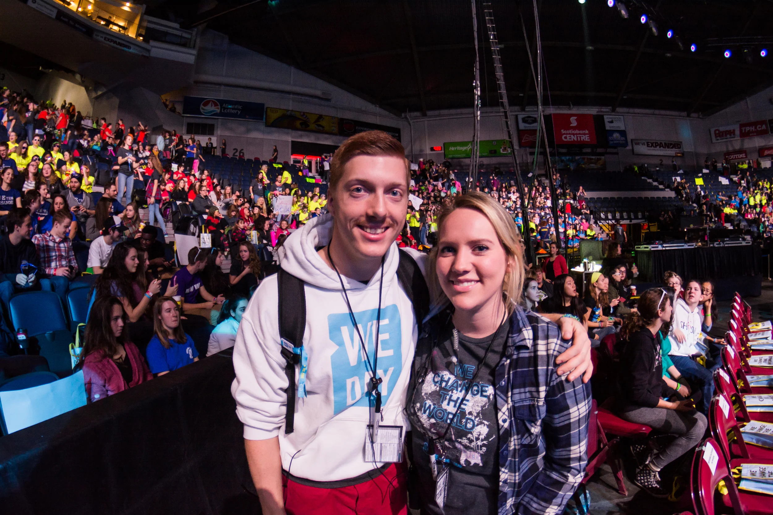 CHILLINWITHBERNIE_WDATL_STAGE-9.jpg