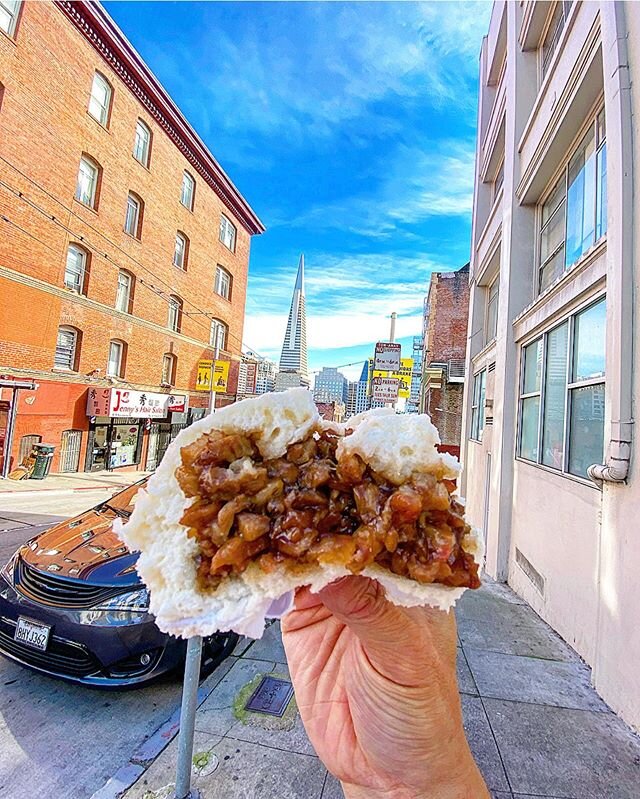 when in san francisco gotta always get in my dim sum fix 🙌. wishing everyone a happy super bowl sunday funday 🙌🎉.