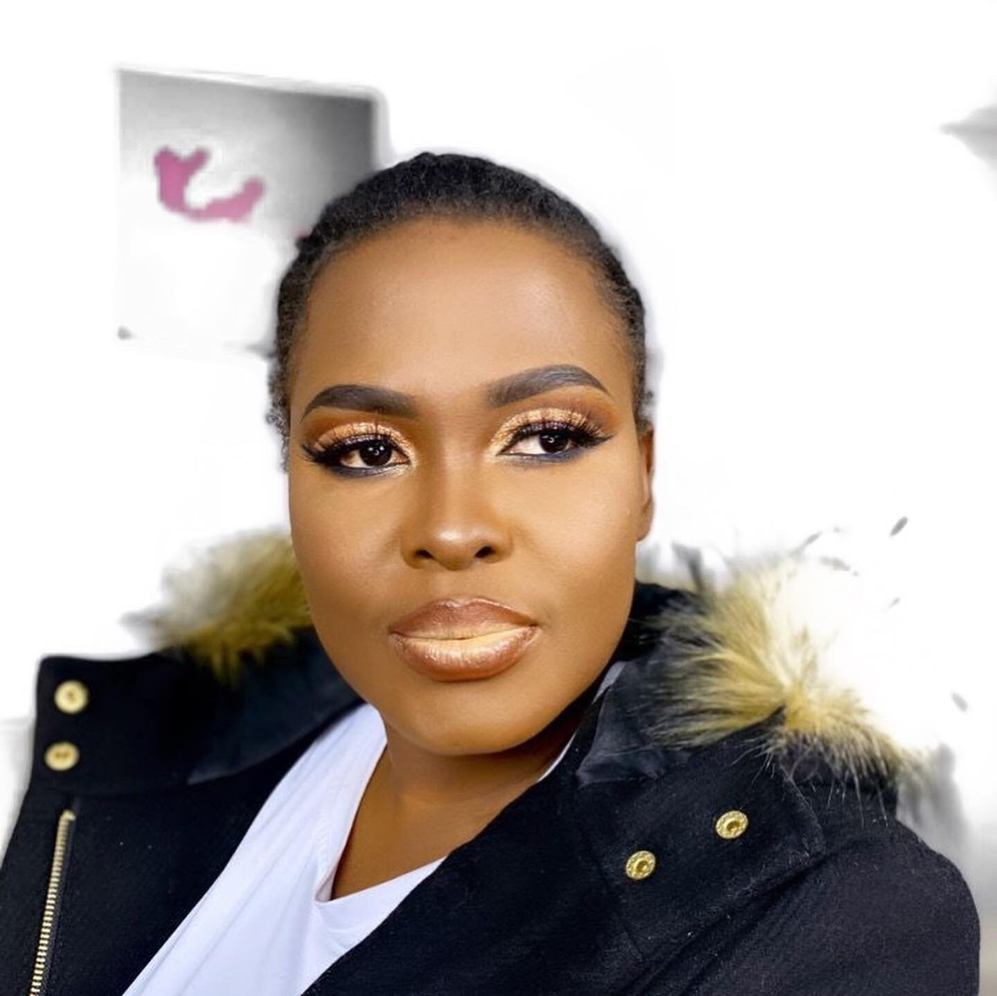 The stunning @shopajclassic glad you loved your makeup 💄 your reaction was priceless !

#cosmetics #beauty #makeup #skincare #makeupartist #lipstick #fashion #beautiful #mua #love #lashes #makeuplover #eyeshadow #instamakeup #makeupaddict #lips #mak