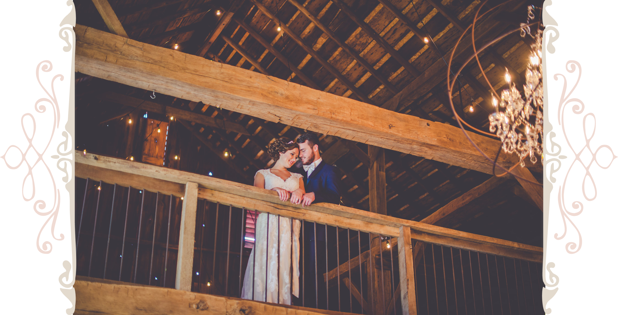 Husband & Wife | Vintage Oaks Banquet Barn | Delphi Indiana Event Venue