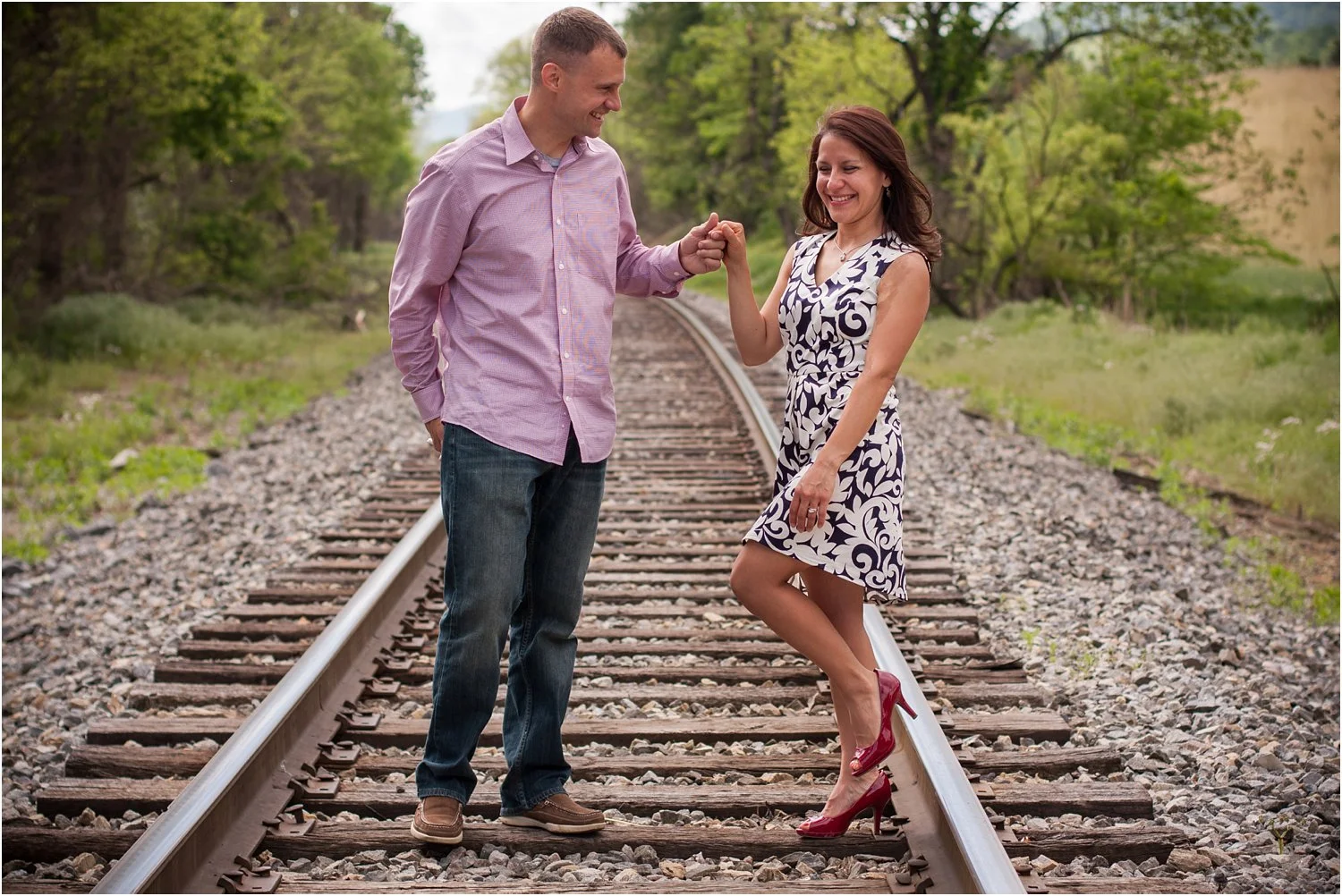 Daleville_Railroad_Family_Portraits_Tribbles_0006.jpg