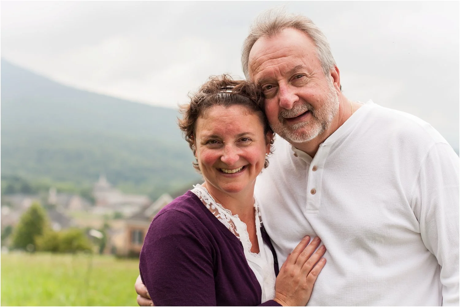 Harrisonburg_Family_Portraits_Pinneri_0013.jpg
