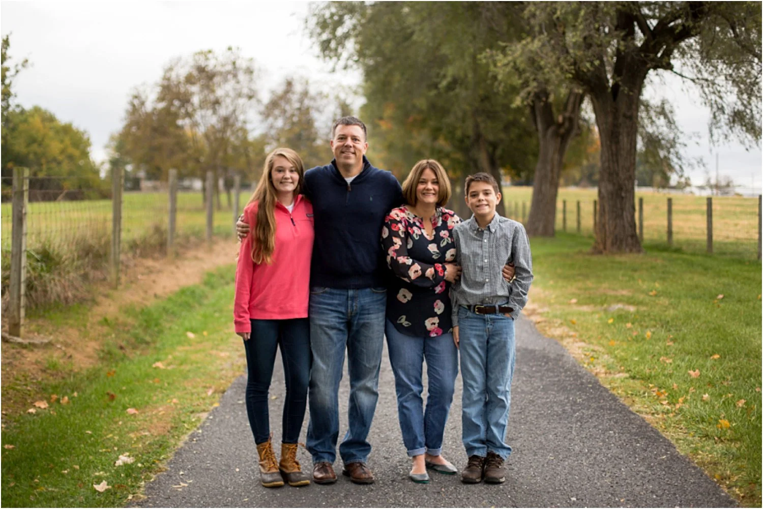 Sunny_Slope_Farm_Harrisonburg_VA_Portraits_Bellamy_0001.jpg