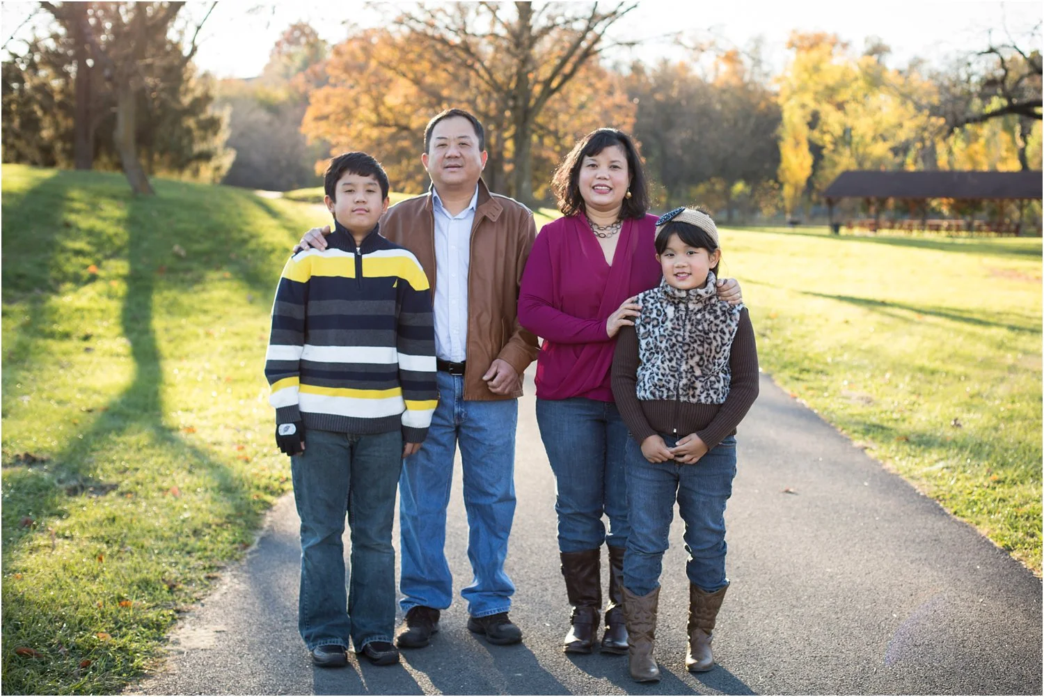 Purcell_Park_Harrisonburg_VA_Family_Portraits_Phaga_0001.jpg