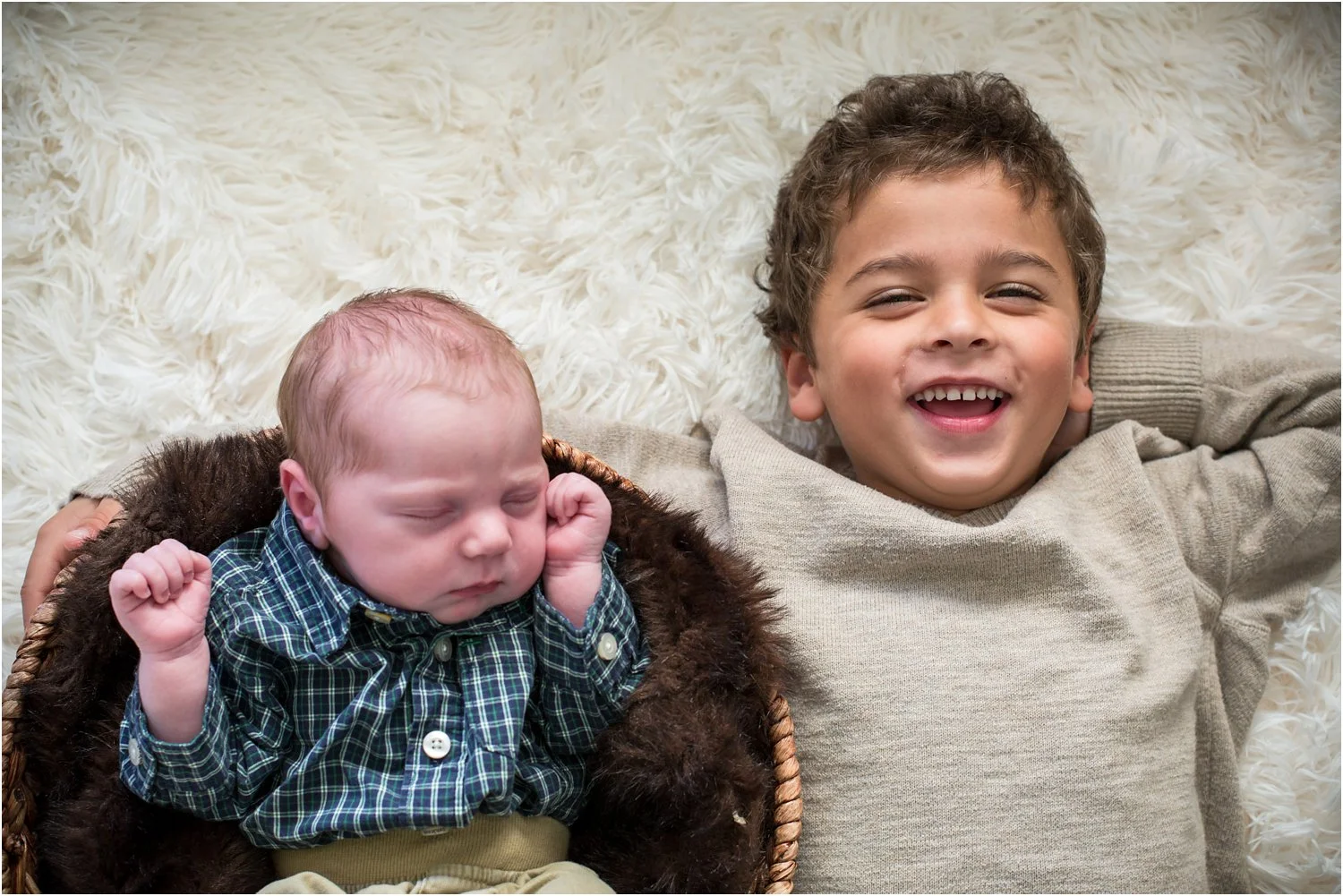 Harrisonburg_Newborn_Family_Portraits_0020.jpg