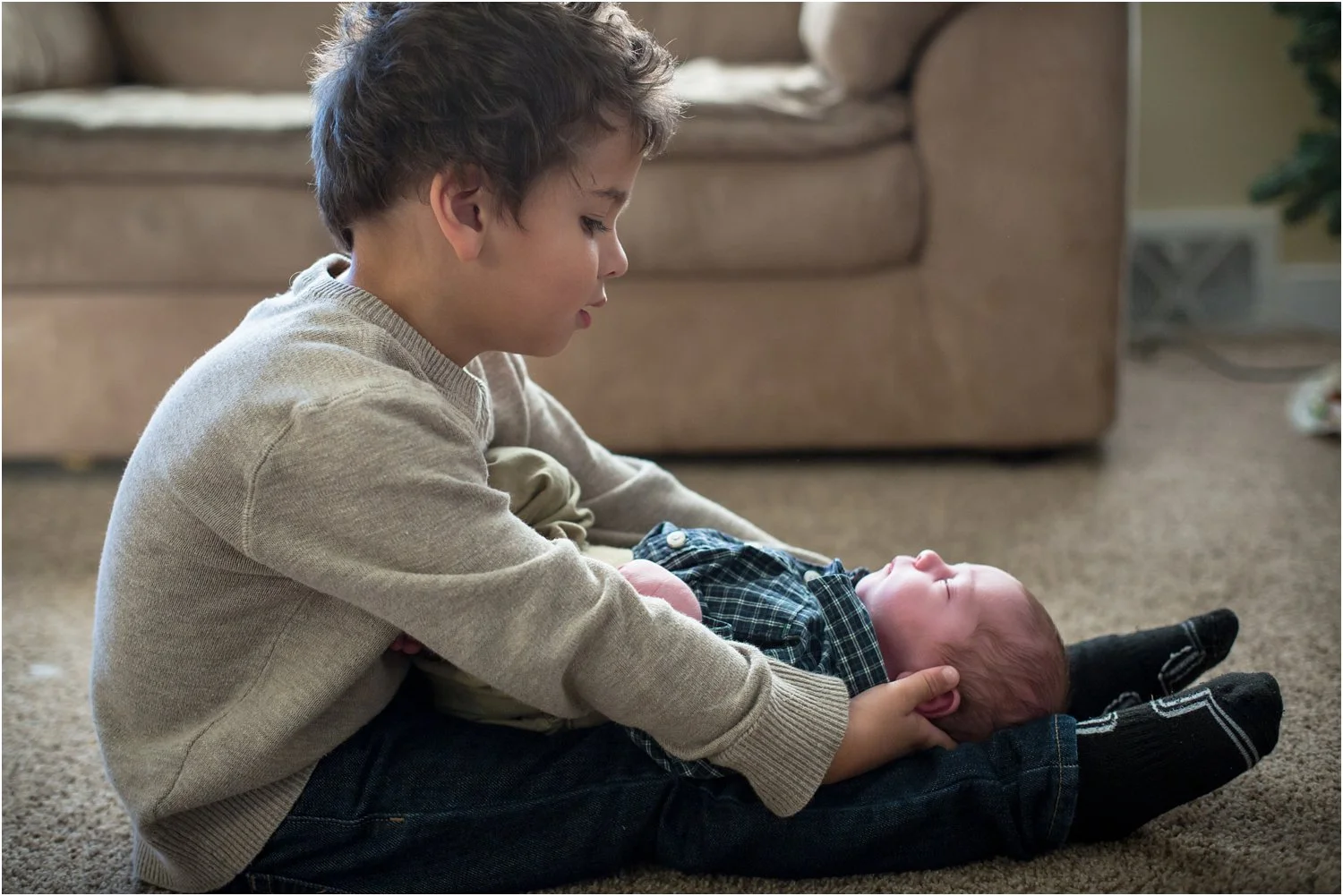 Harrisonburg_Newborn_Family_Portraits_0024.jpg