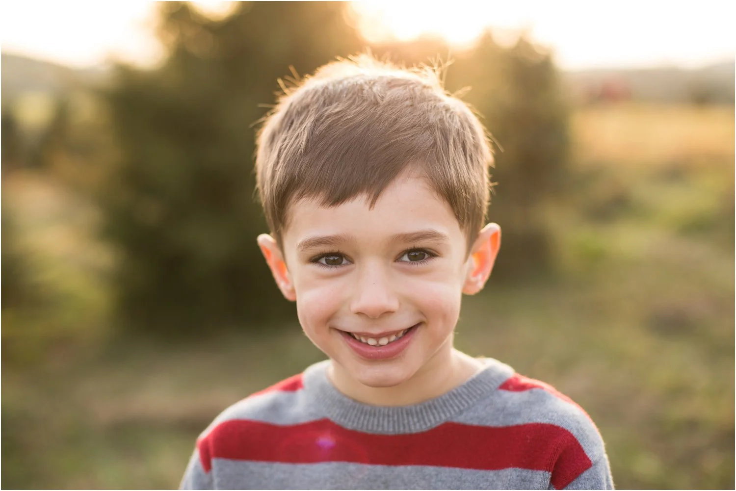 Evergreen_Christmas_Tree_Farm_Family_Portraits_0009.jpg