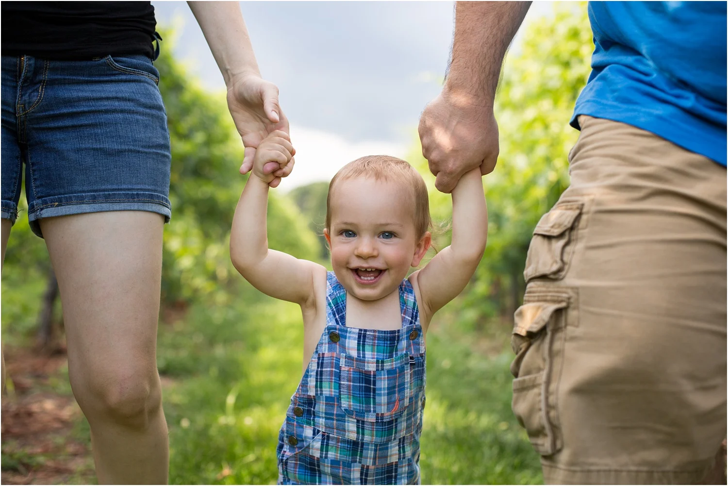 Barren_Ridge_Vineyard_VA_Family_Photography_0013.jpg