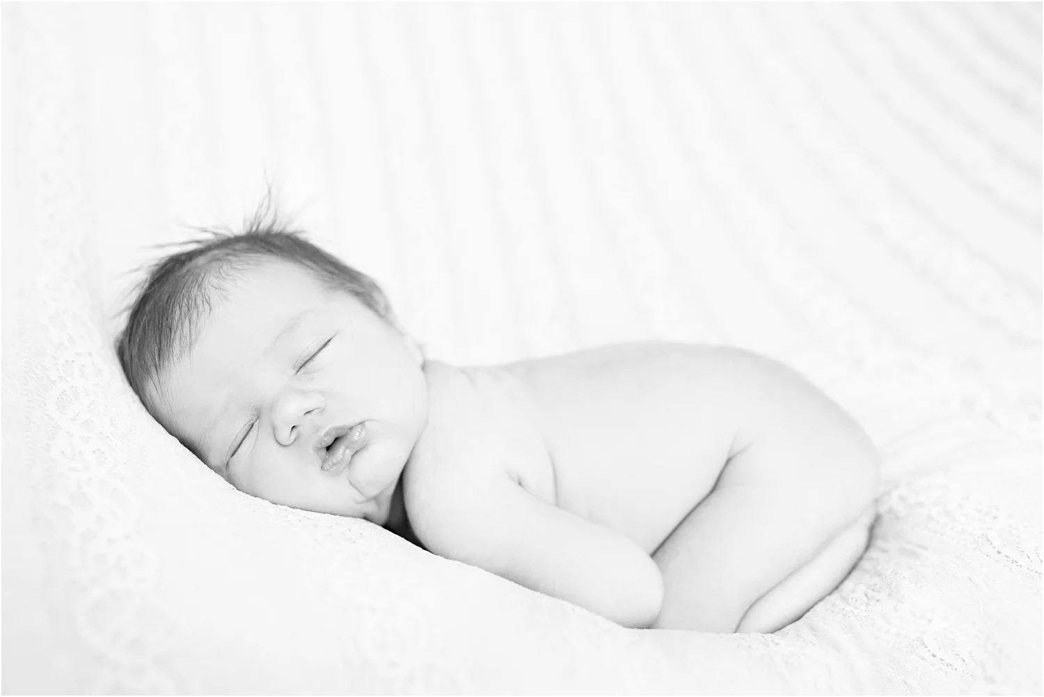 Rodes_Newborn_Harrisonburg_VA_Photography_0017.jpg