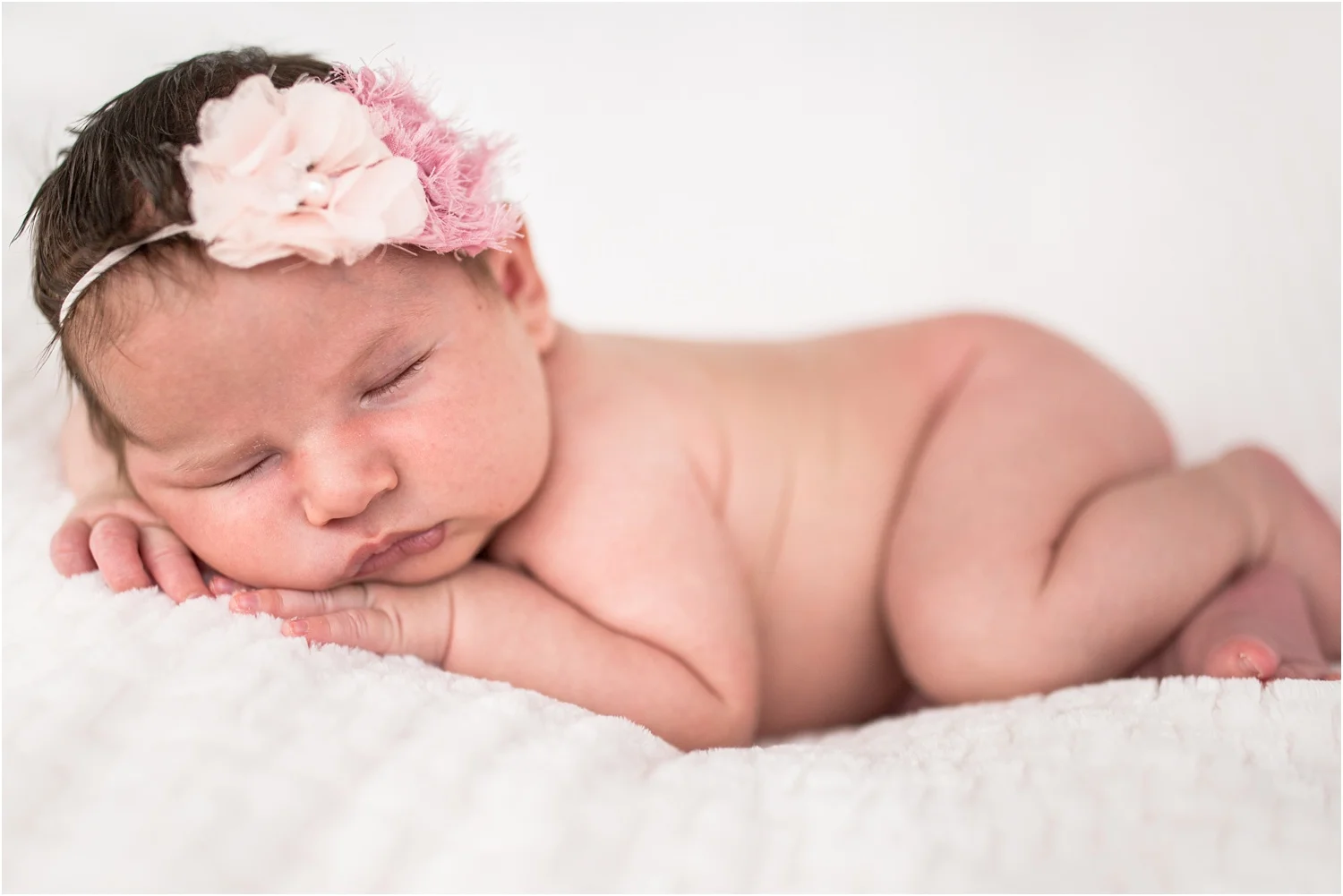 Neuberger_Newborn_Harrisonburg_VA_Photography_0003.jpg