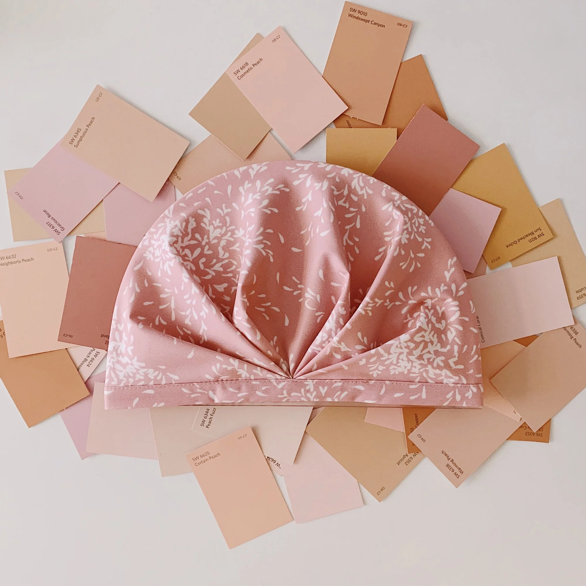 The Official SHHHOWERCAP. The Shower Cap Reinvented.®