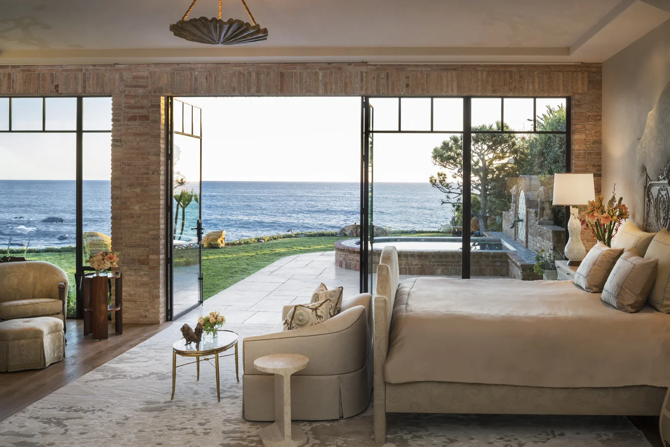 MASTER BEDROOM copy.jpg
