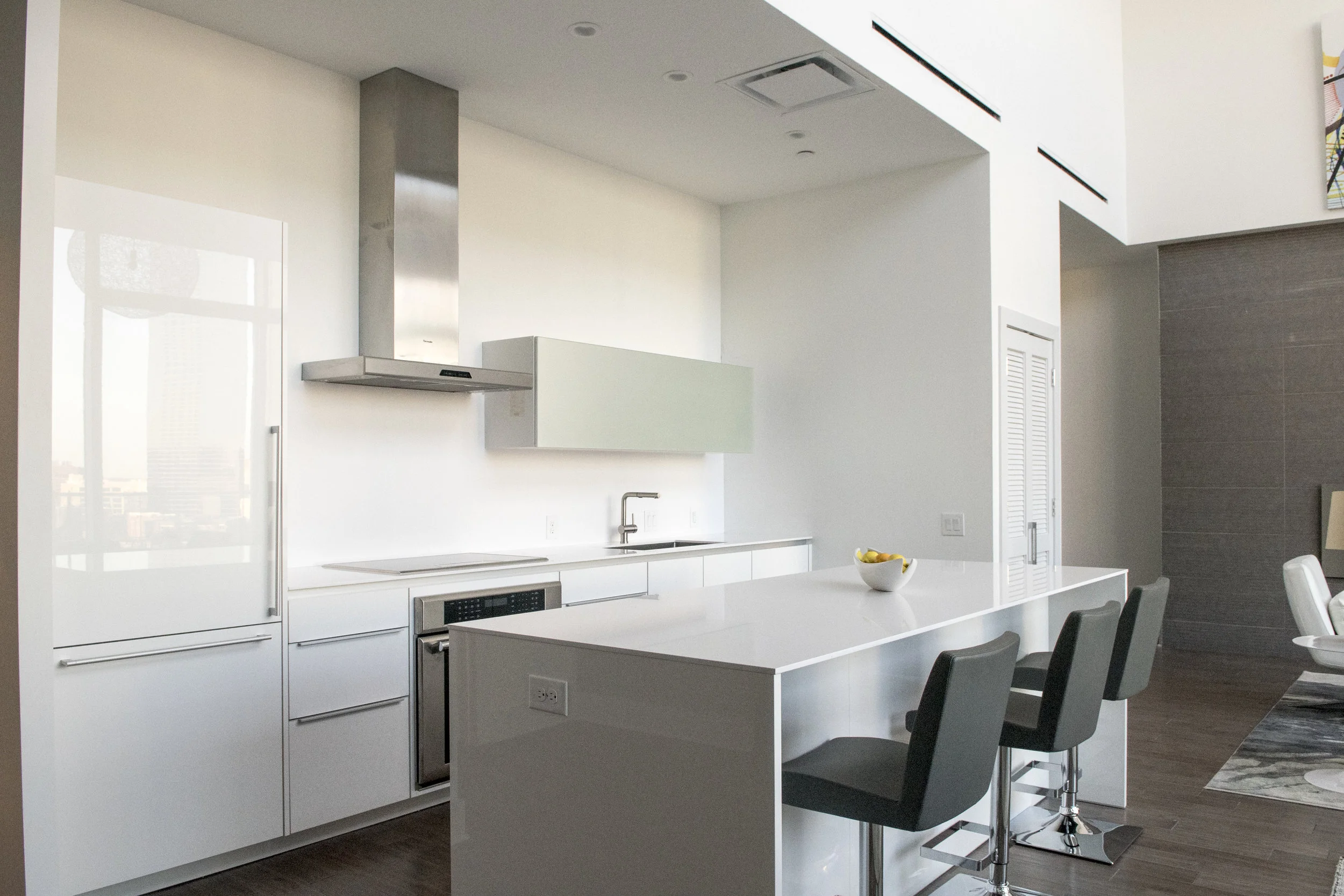 Dallas Luxury Realty Condo for Sale W Hotel # 1434