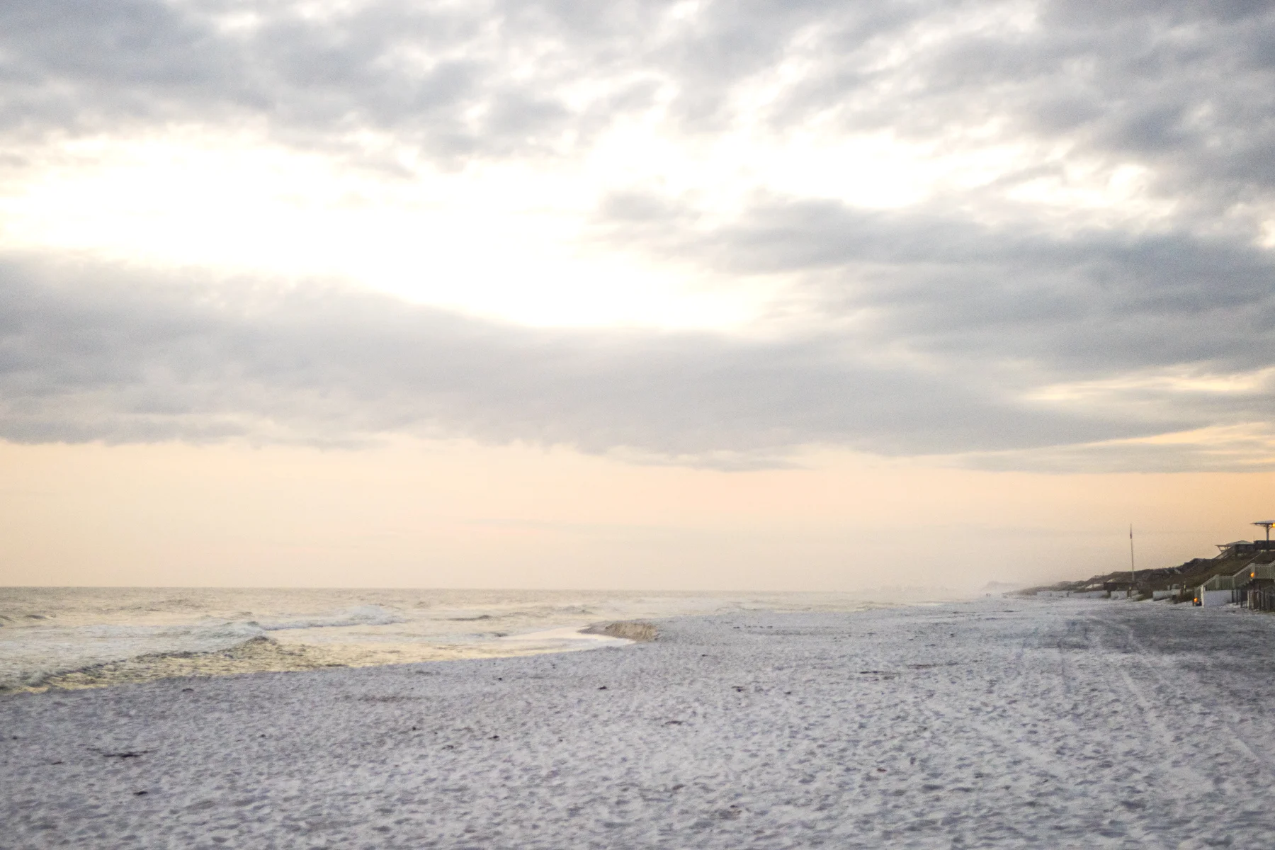 ALysBeach Seaside Paris Memorial