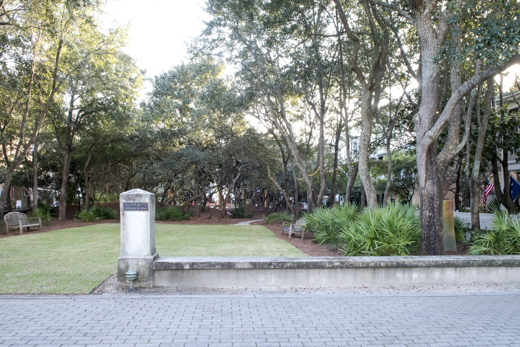 ALysBeach Seaside Paris Memorial