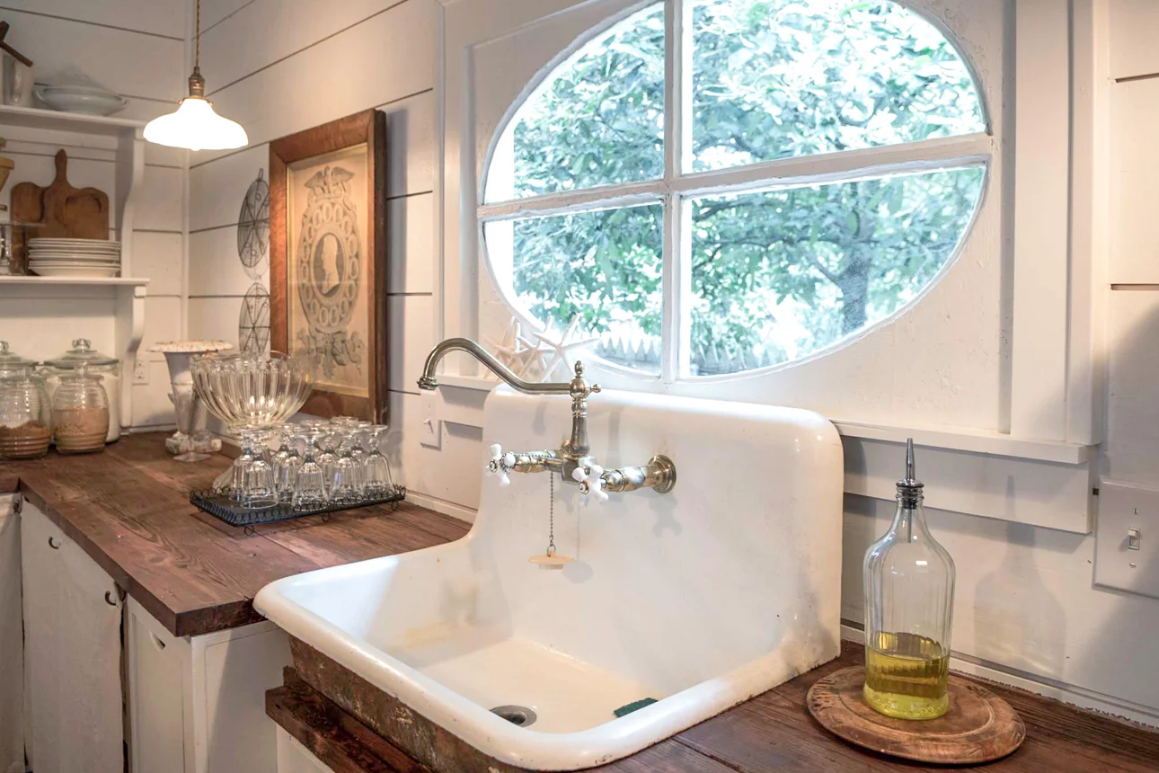 VinceMaggioDesign_Cynthia_McKinneyTx_HistoricDT_KatherineHersheyPhotography-4.jpg