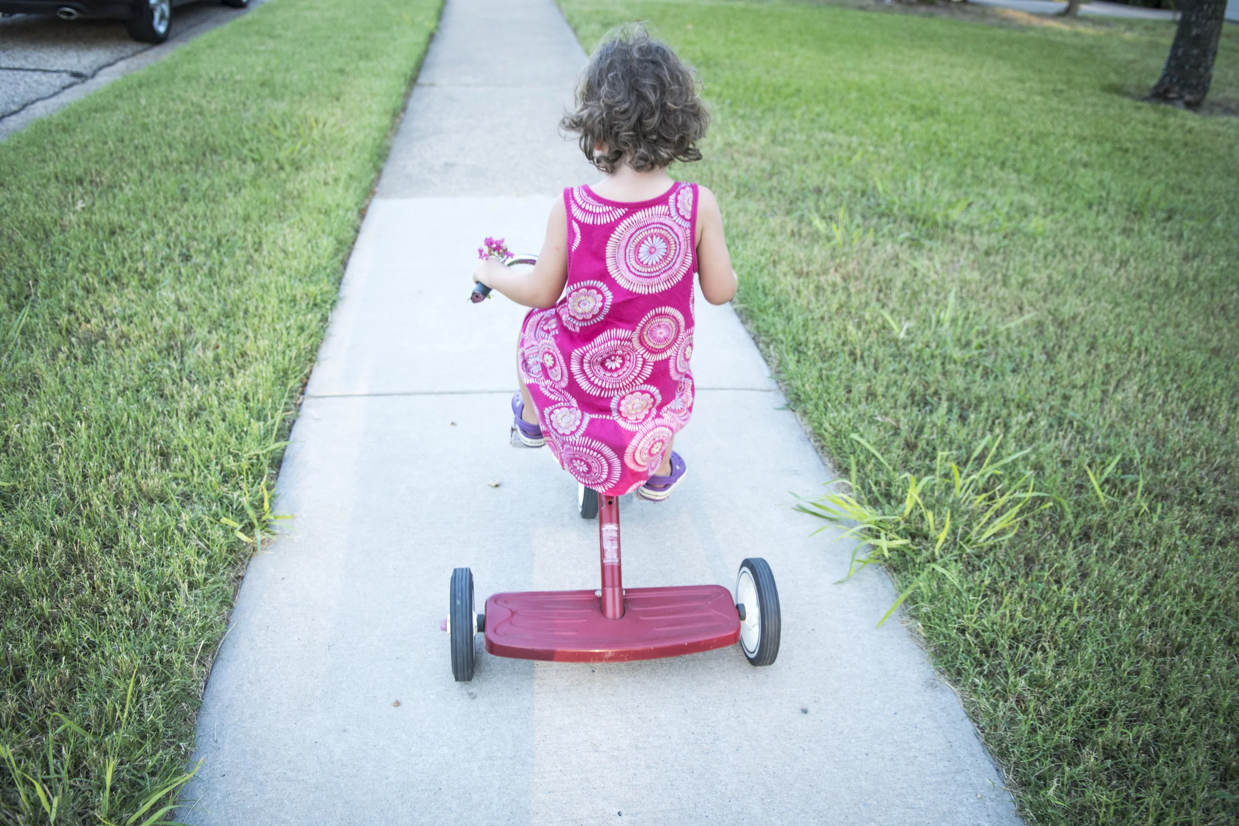 Liv and the Red Bike_Katherine Hershey photography-8575.jpg