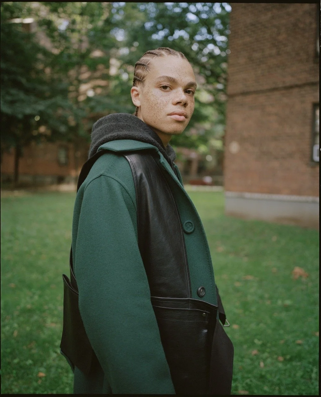  04_31852_DLE_210802_JustSmile_038_01 001 