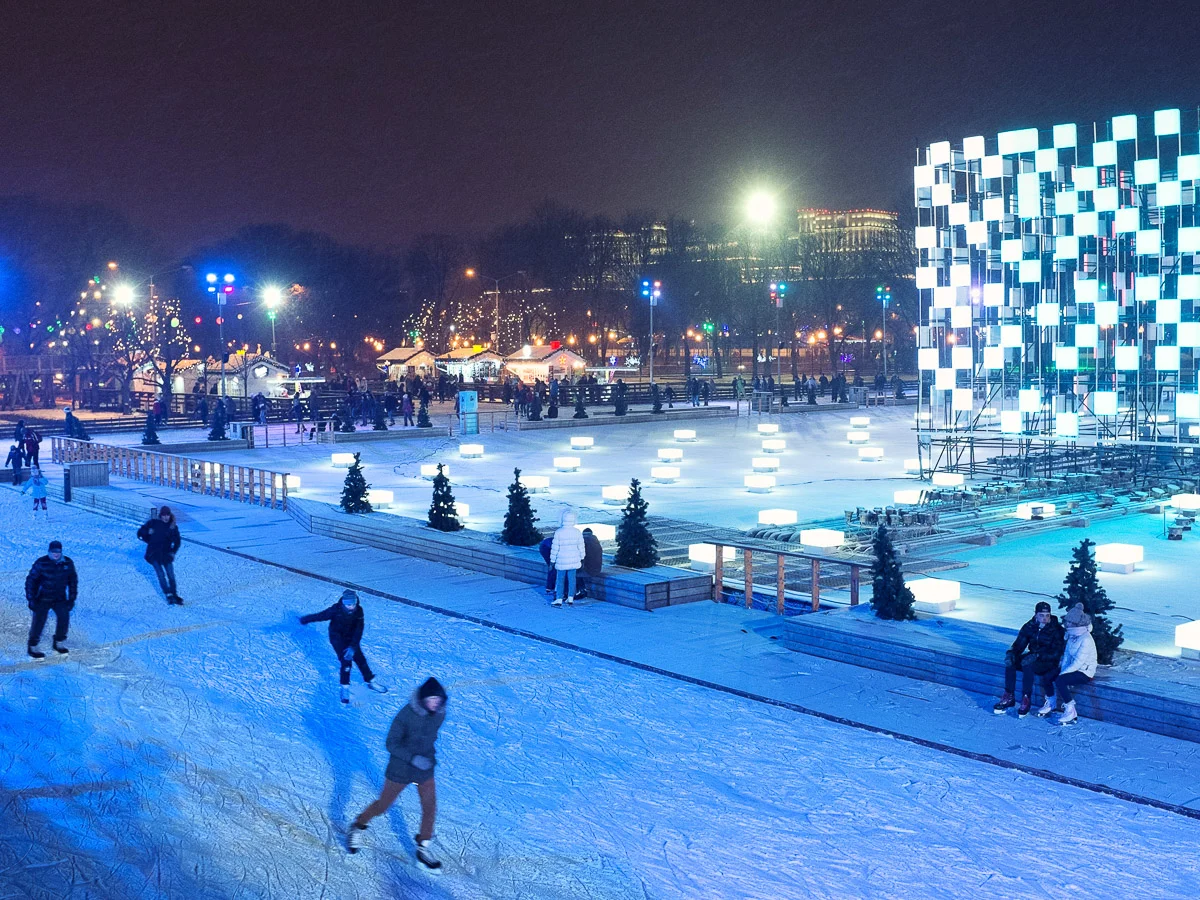 Каток в парке Горького