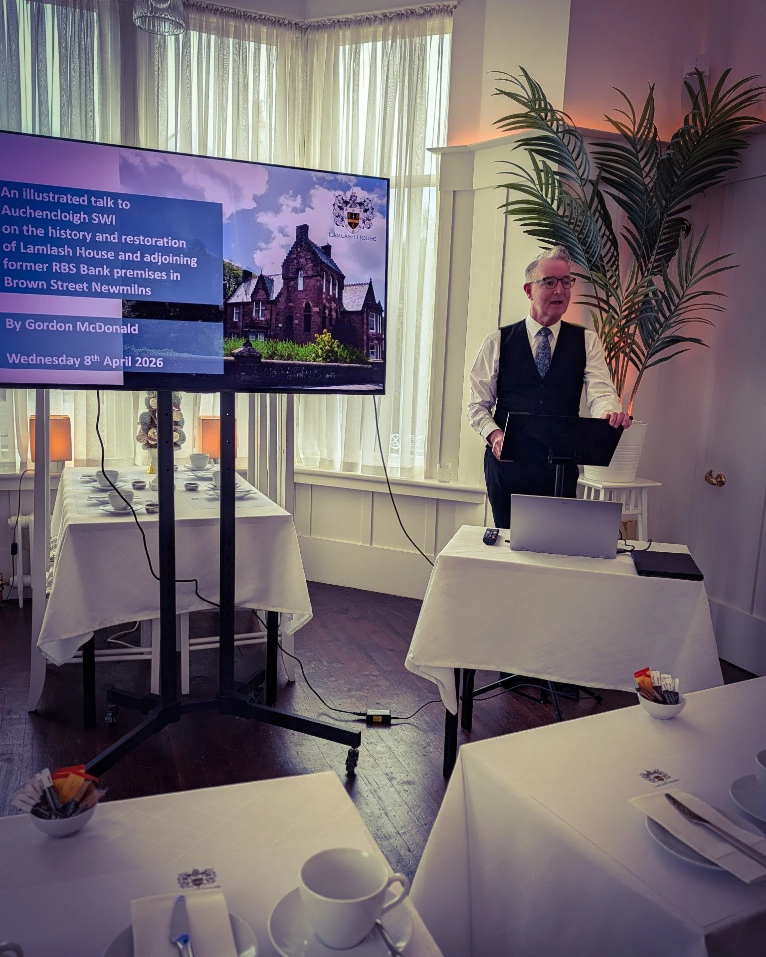 There was a warm welcome to the ladies of Auchencloigh SWI who joined us at Lamlash House today for an afternoon of tea, conversation and discovery.

Guests enjoyed a relaxed and engaging visit, featuring an illustrated talk that brought the rich his